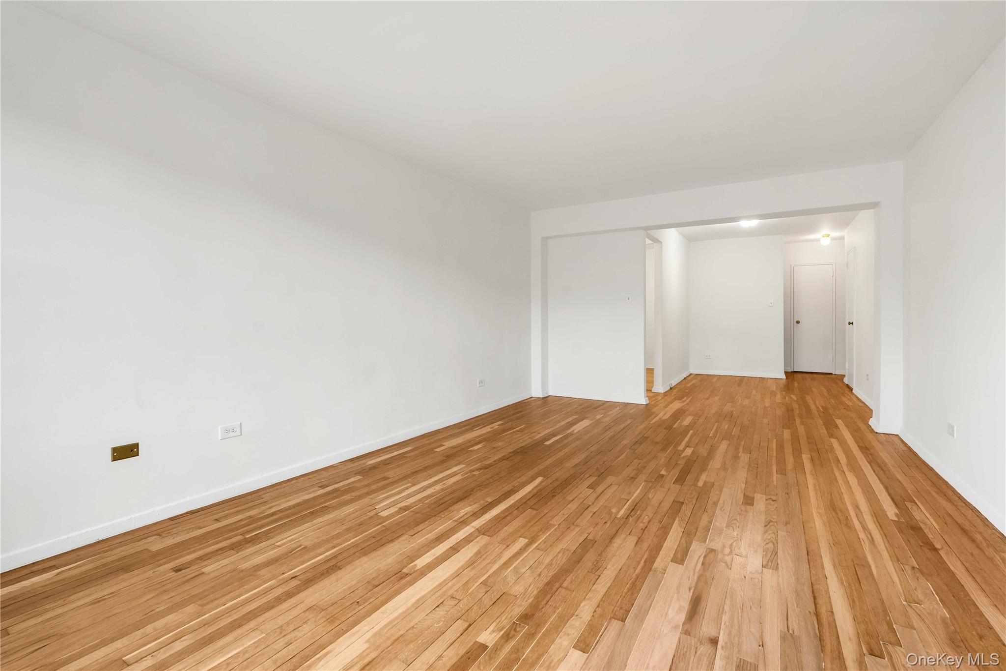 110-15 71 Road, Unit 6J photo 11