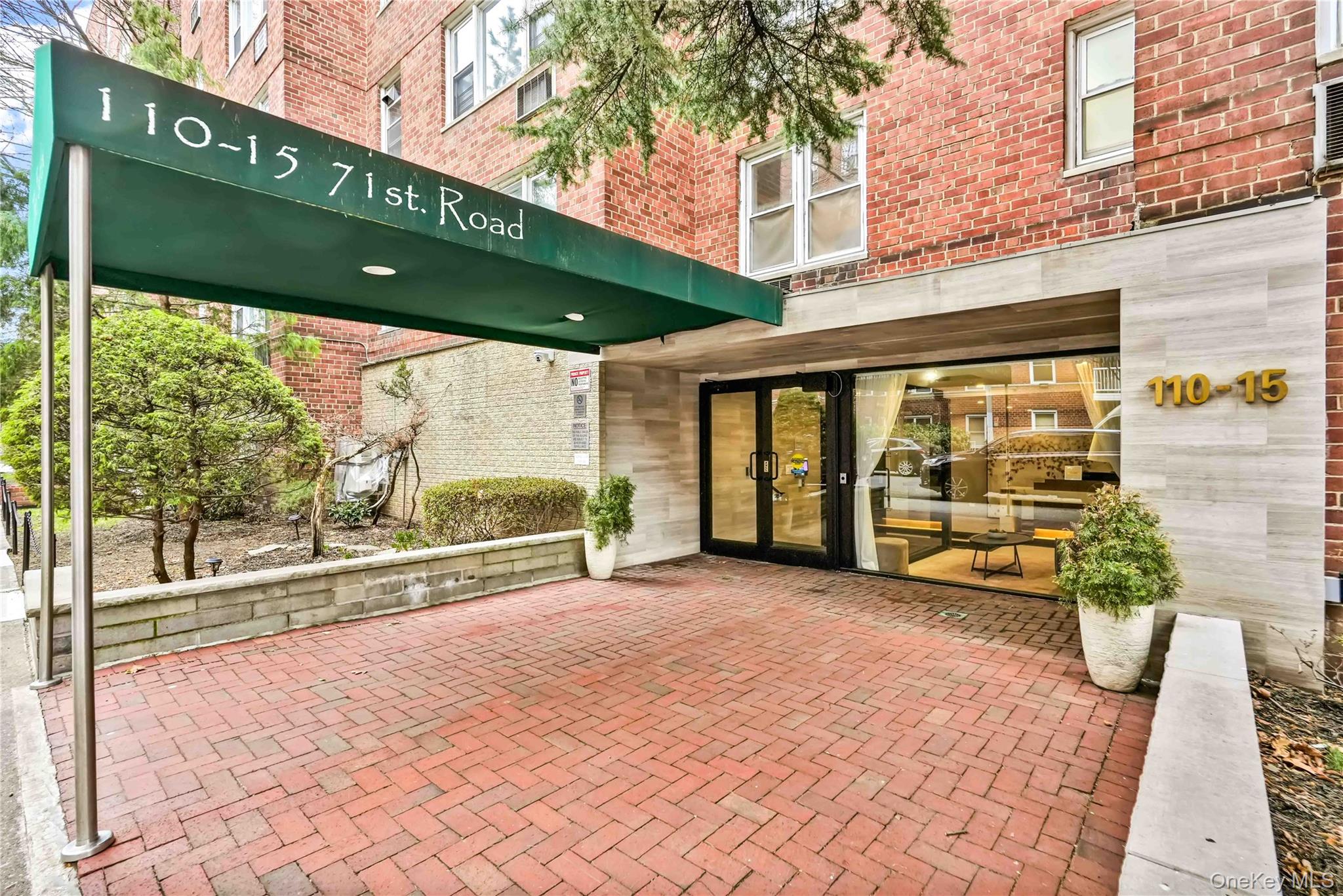 110-15 71 Road, Unit 6J photo 22