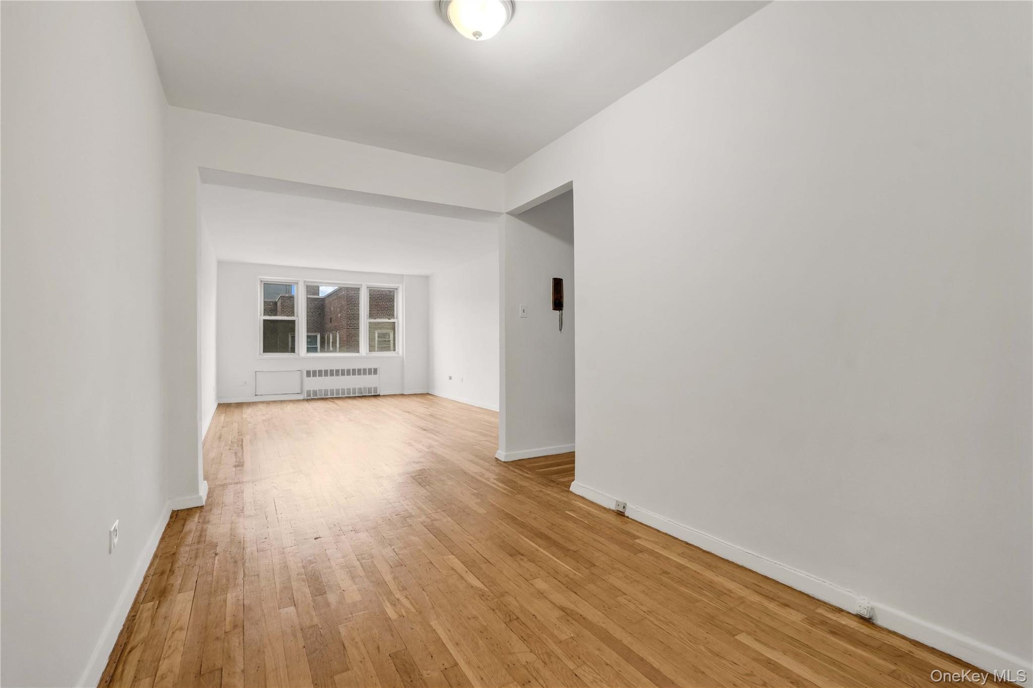 110-15 71 Road, Unit 6J photo 6