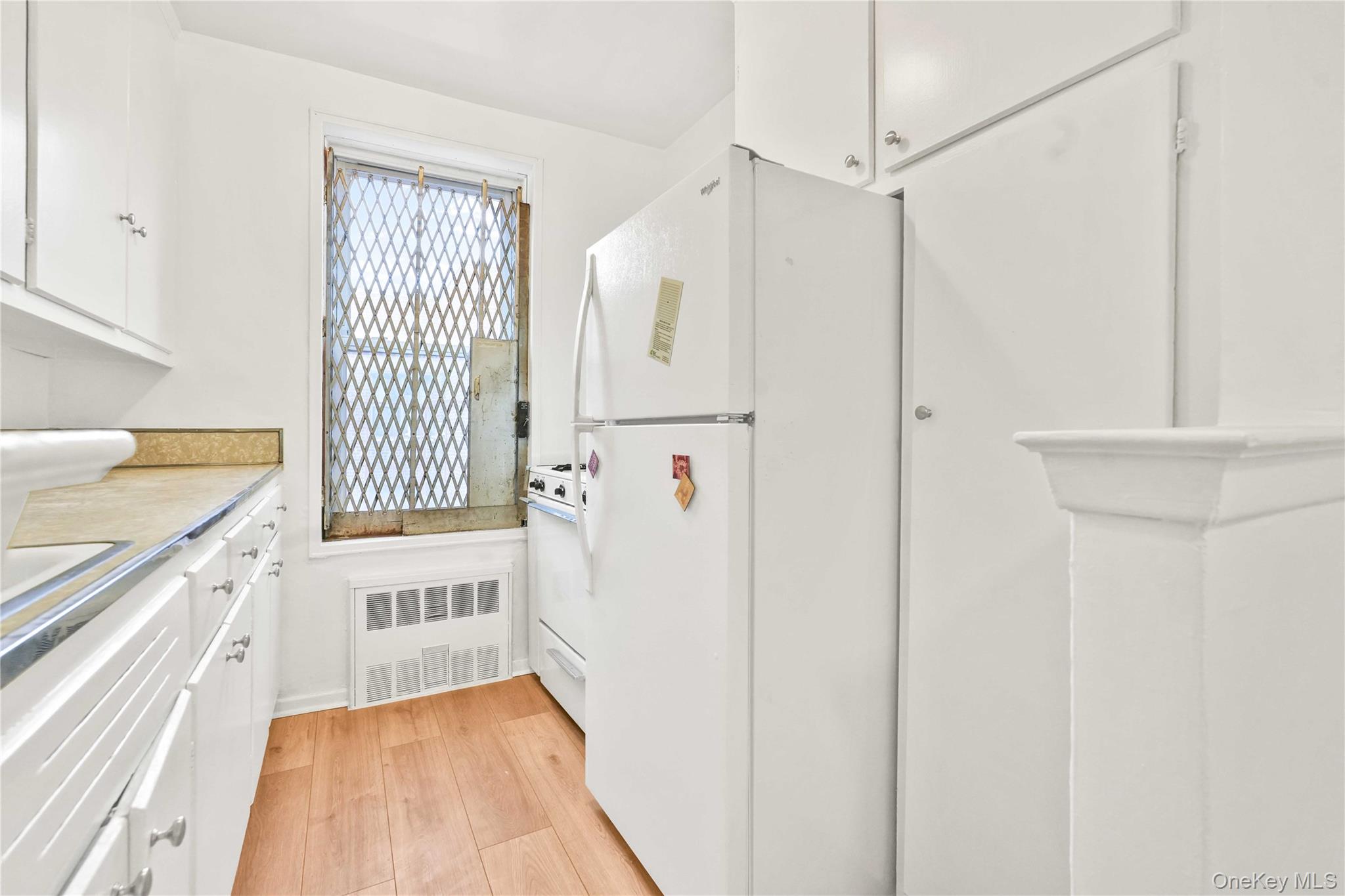 110-15 71 Road, Unit 6J photo 14