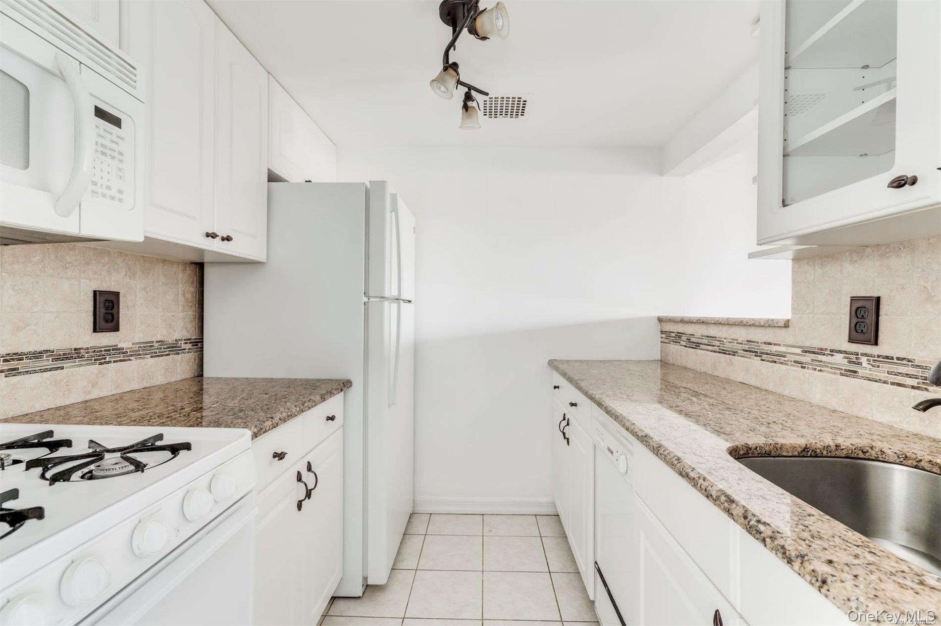 380 Fulton Street, Unit M2 photo 4
