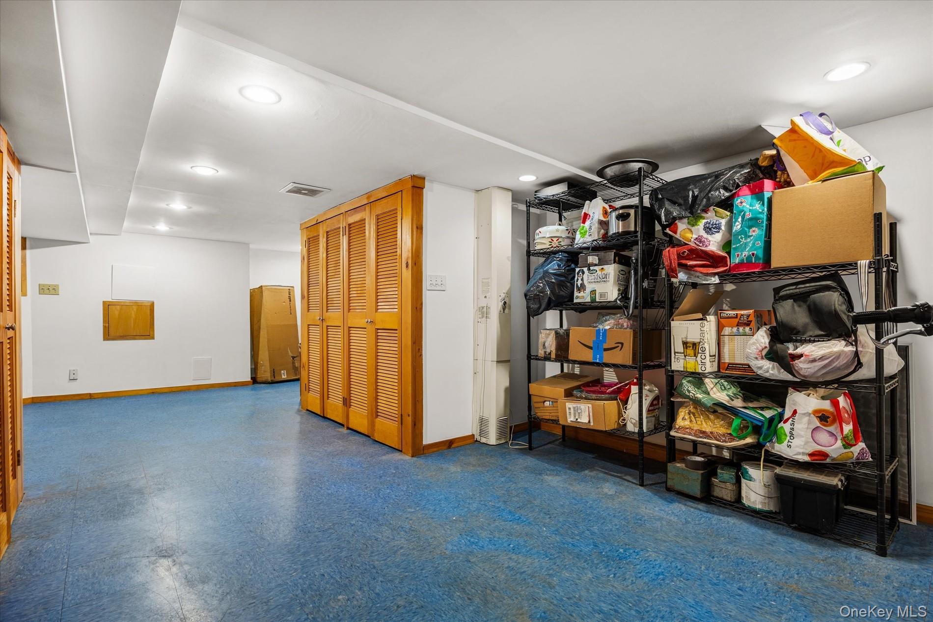 72-31 73rd Street – For Sale photo 27