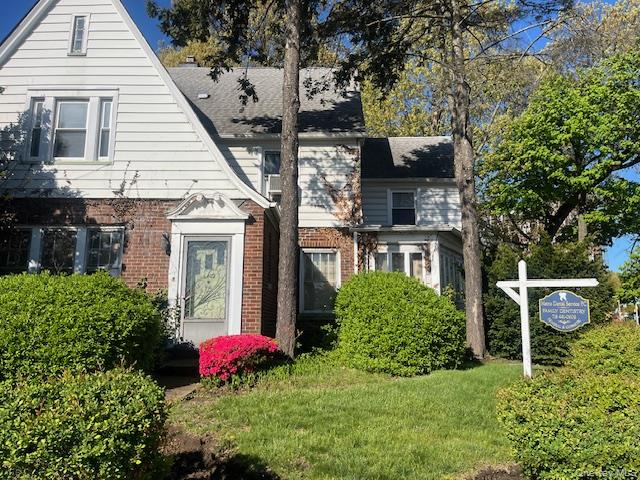 10922 Myrtle Avenue – For Sale photo 2