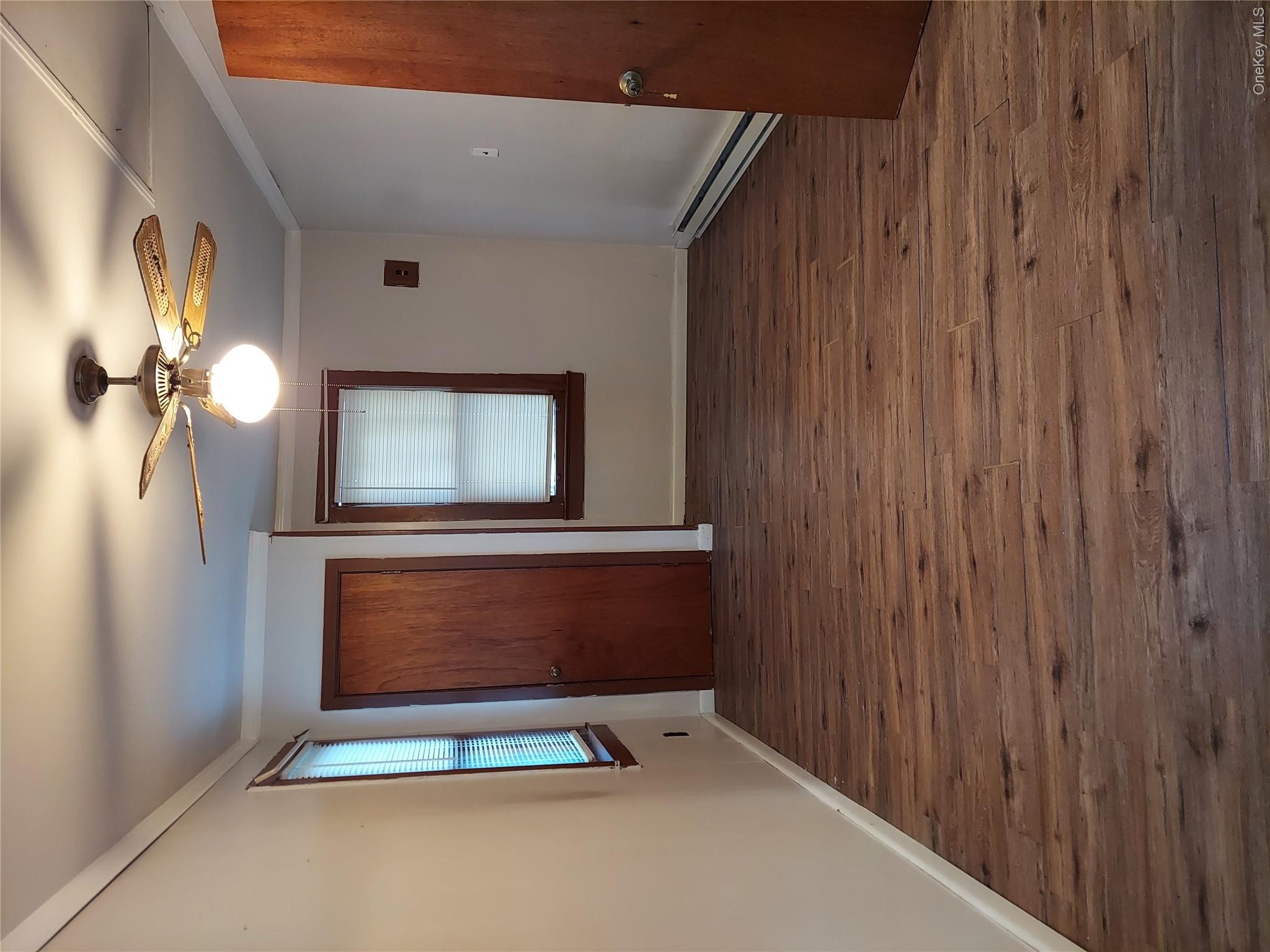 8 Central Avenue – For Sale photo 7