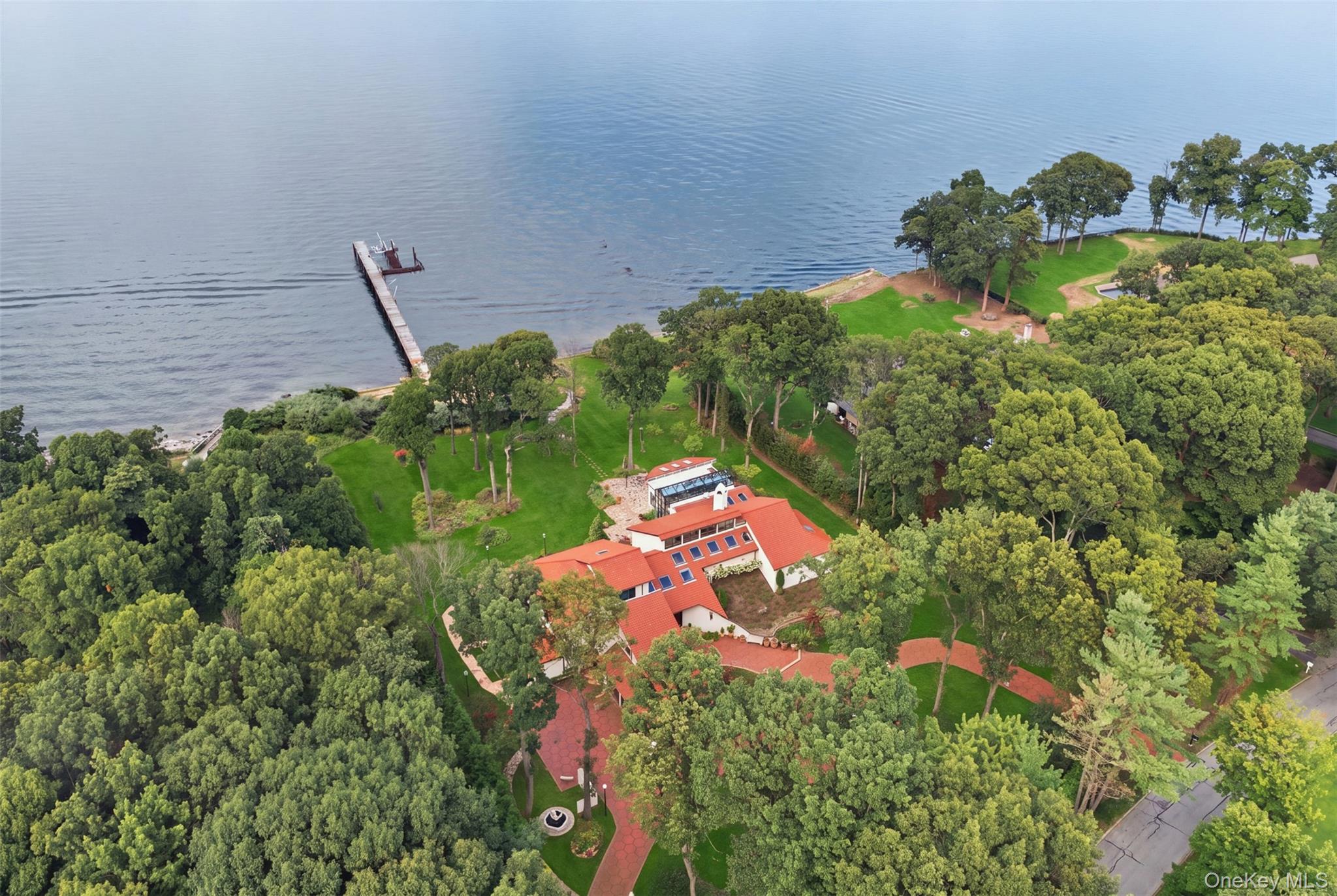 1 Sea Crest Drive – For Sale photo 7