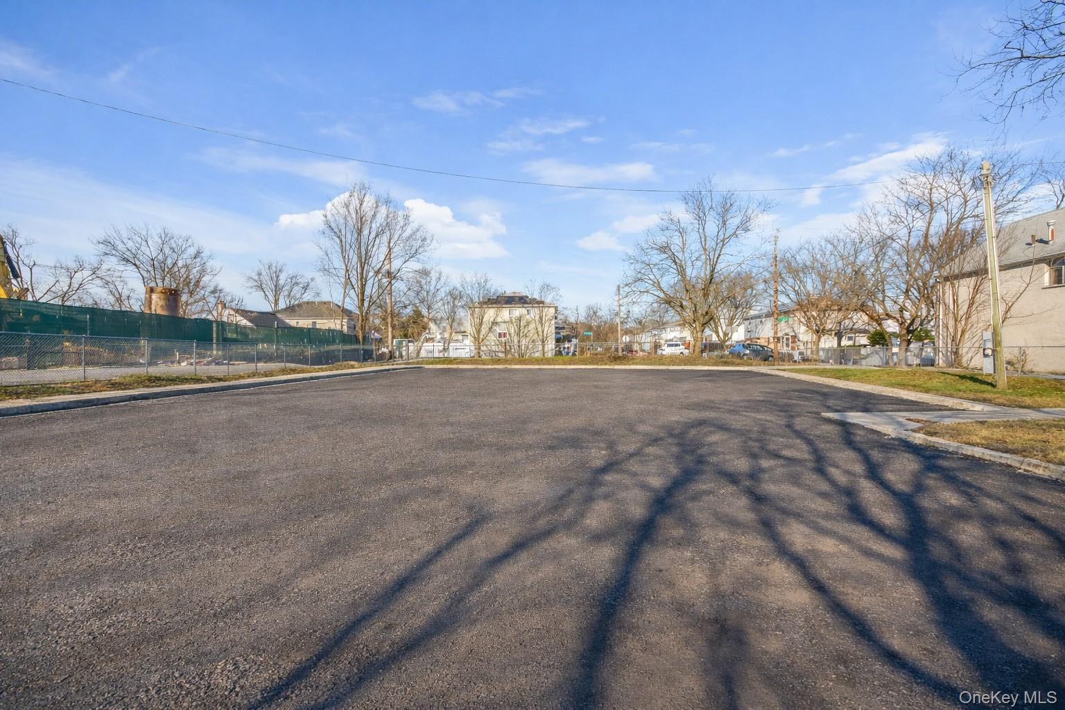 327A Mersereau Avenue – For Sale photo 10