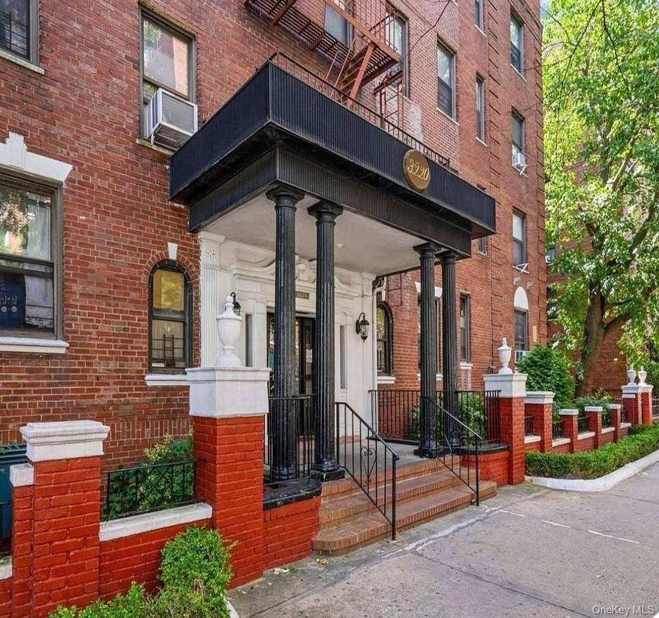 3220 Avenue H, Unit 3A