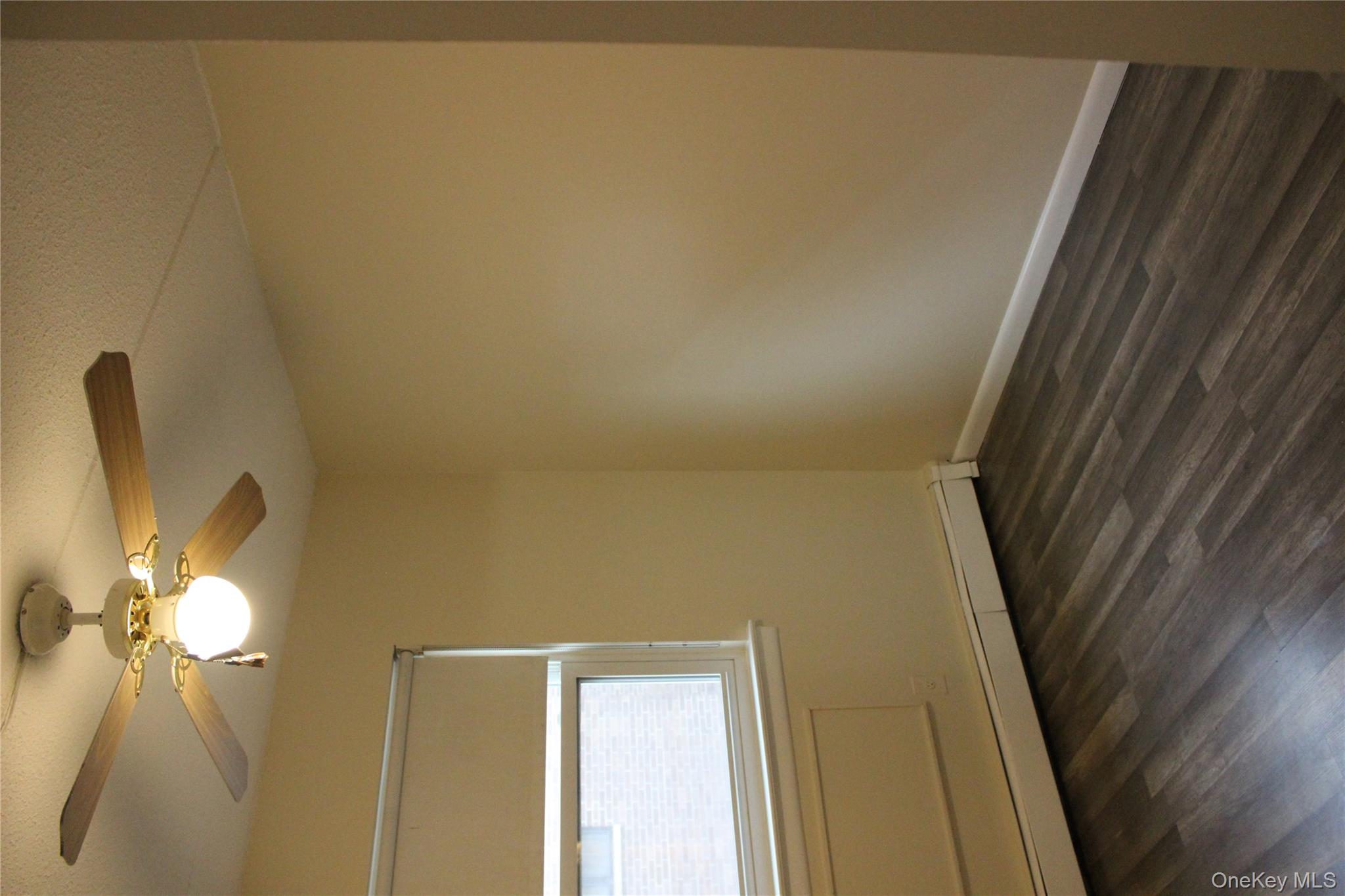 1468 Minford Place – For Rent photo 8