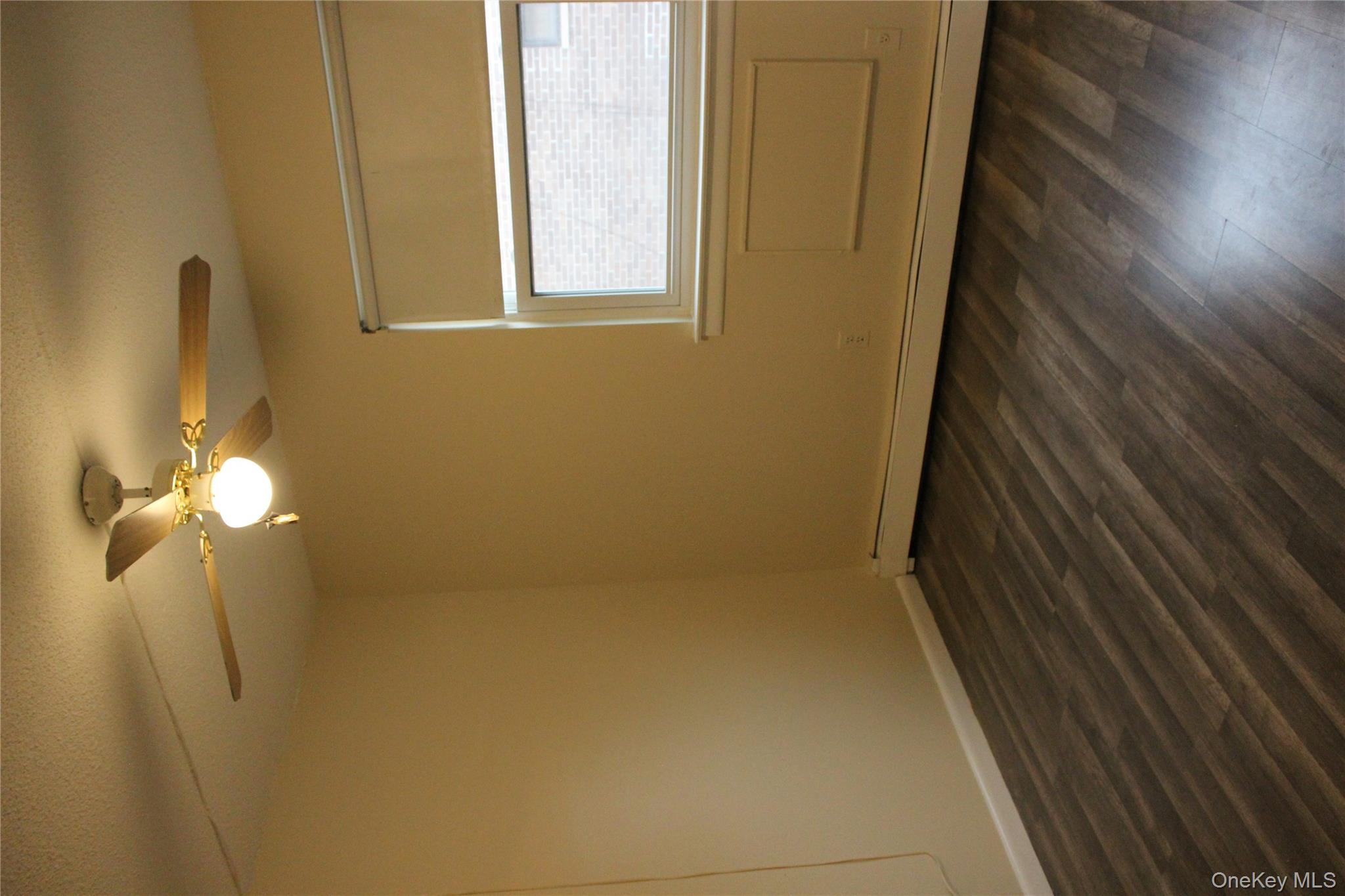 1468 Minford Place – For Rent photo 6