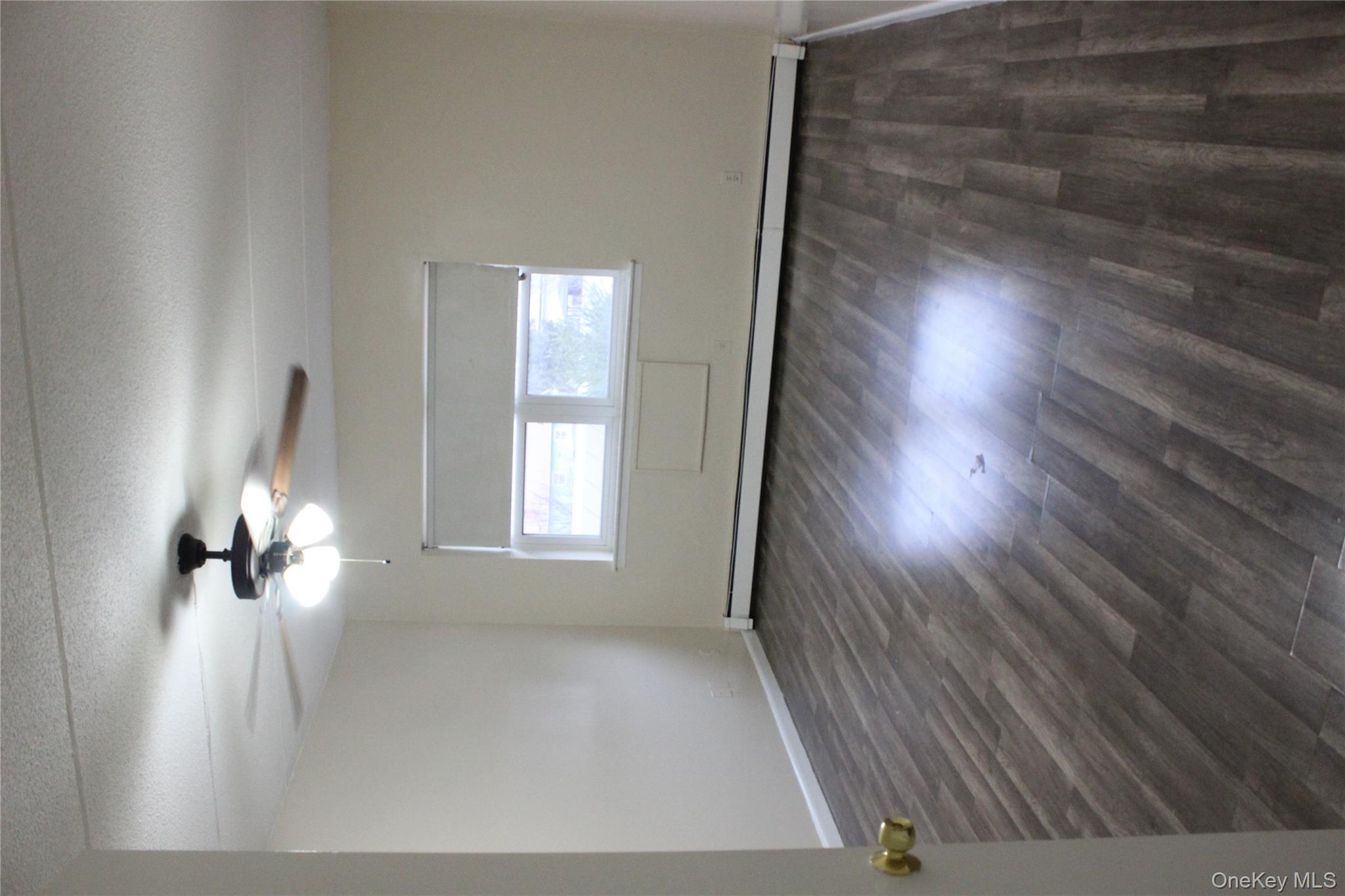 1468 Minford Place – For Rent photo 2