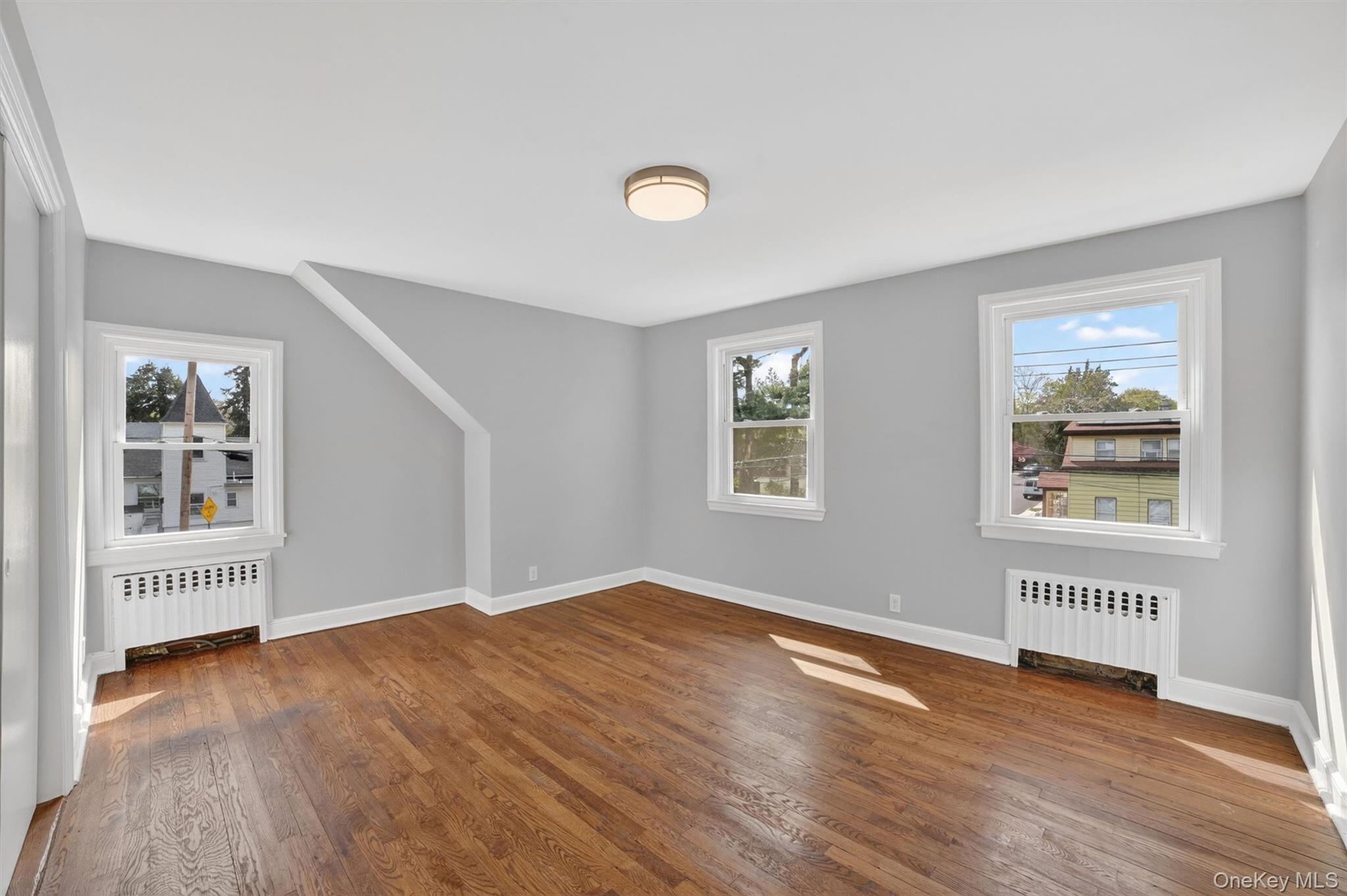 903 Howard Avenue – For Sale photo 28