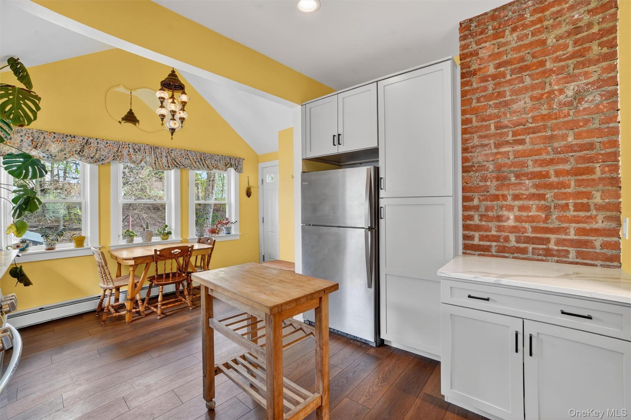 903 Howard Avenue – For Sale photo 9