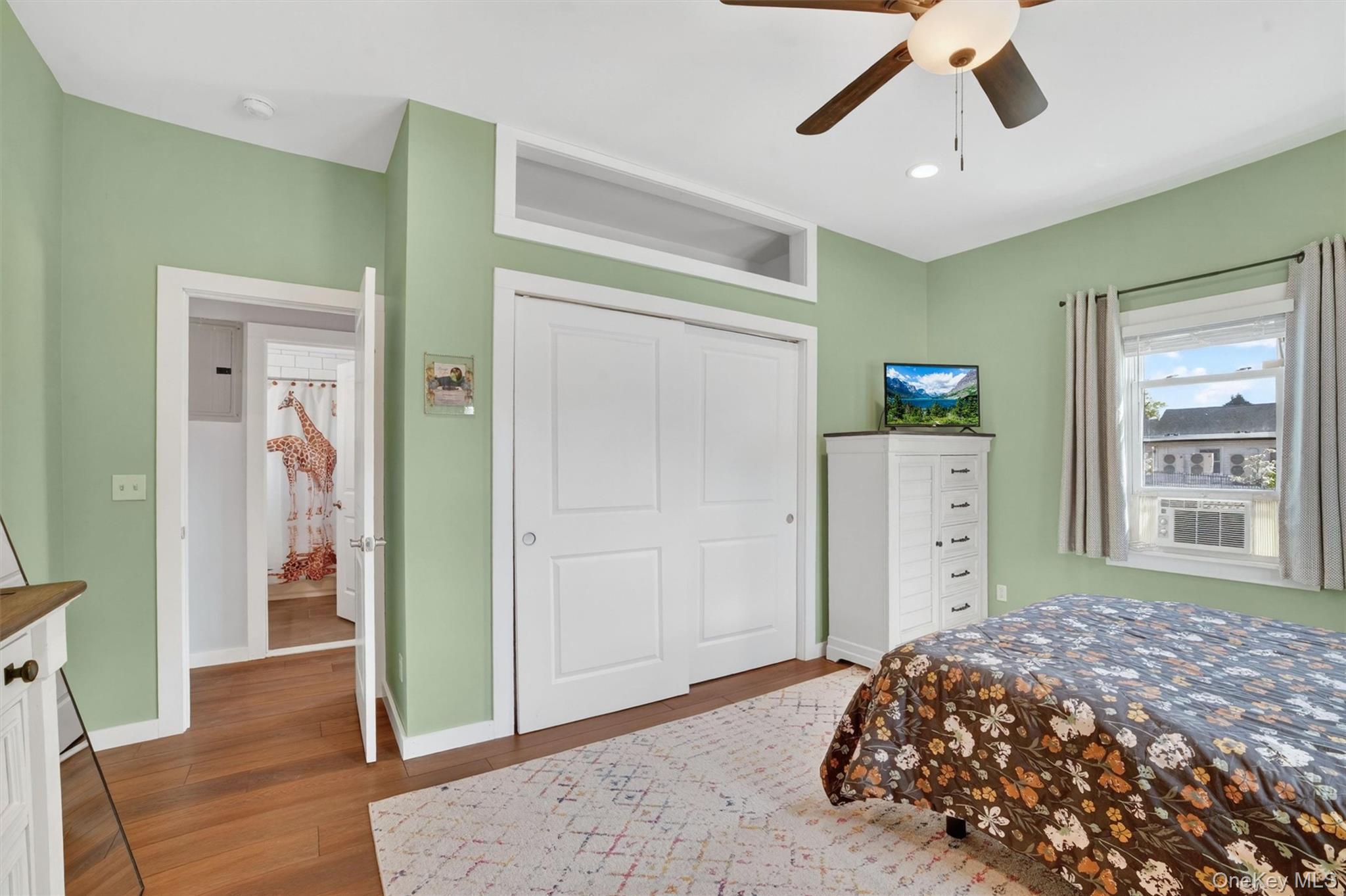 903 Howard Avenue – For Sale photo 15