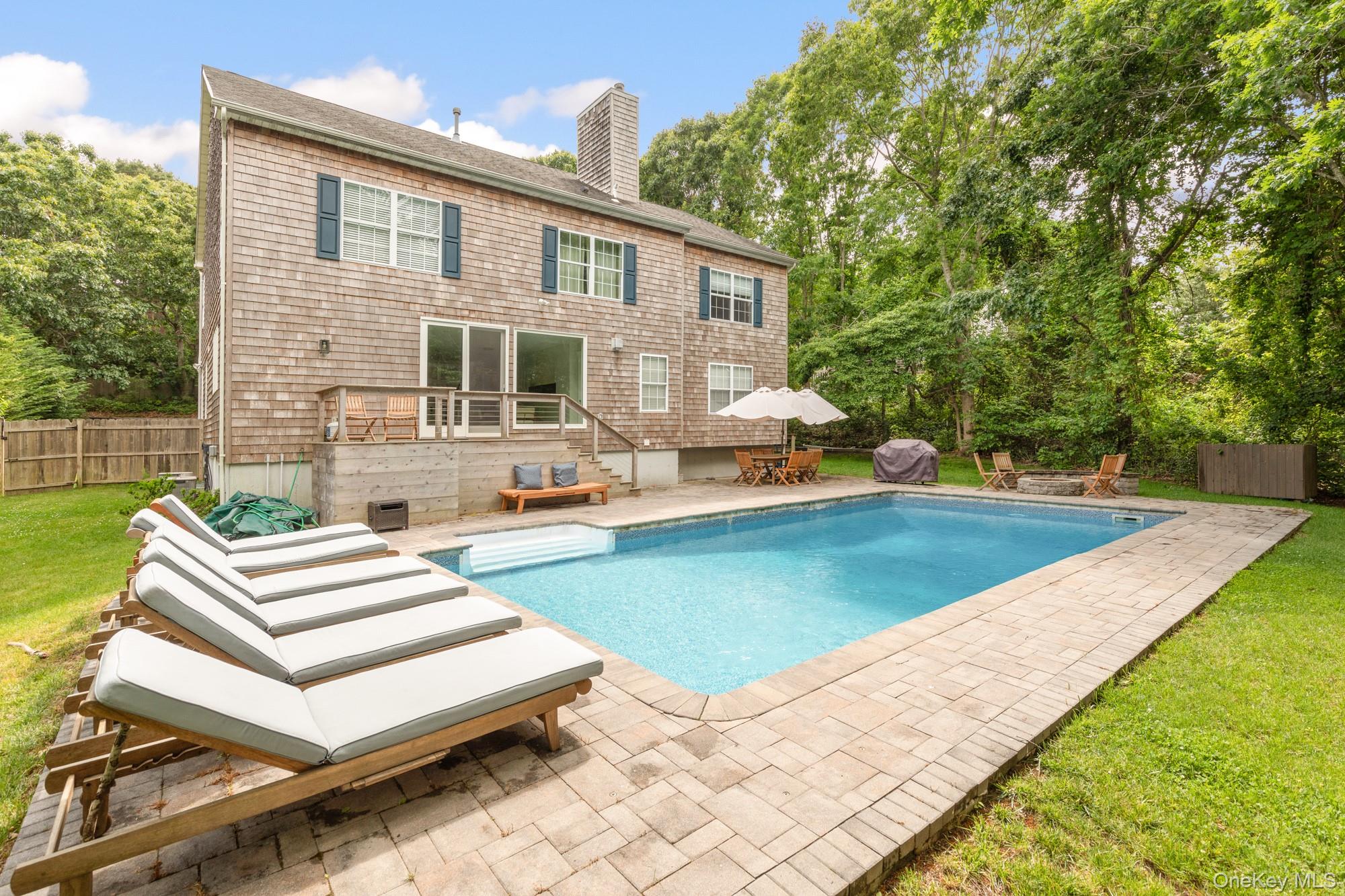 191 Shinnecock Hills Road – For Sale photo 2