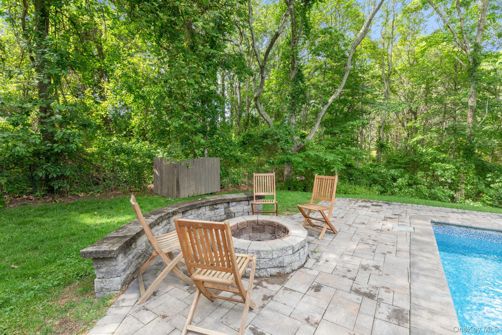 191 Shinnecock Hills Road – For Sale photo 37