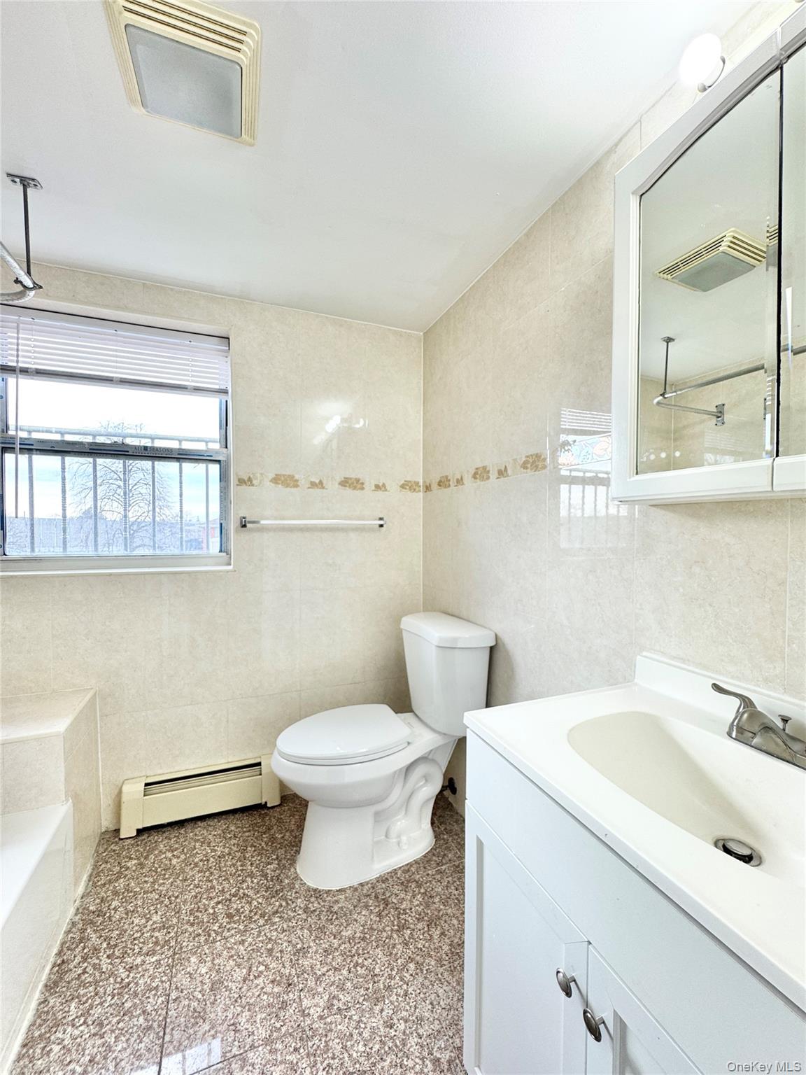 57-39 Mazeau Street, Unit 3rd Fl photo 4