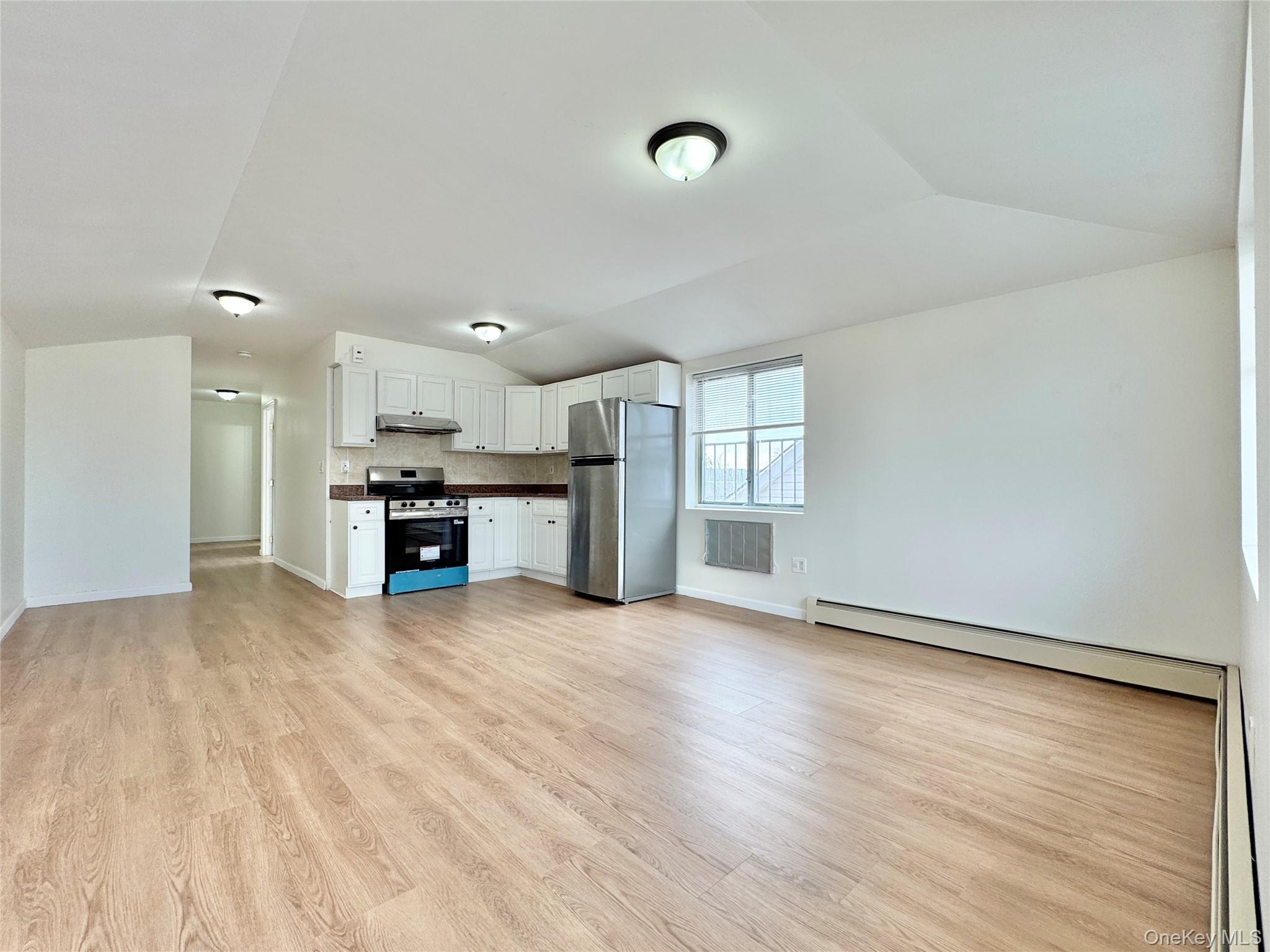 57-39 Mazeau Street, Unit 3rd Fl photo 2