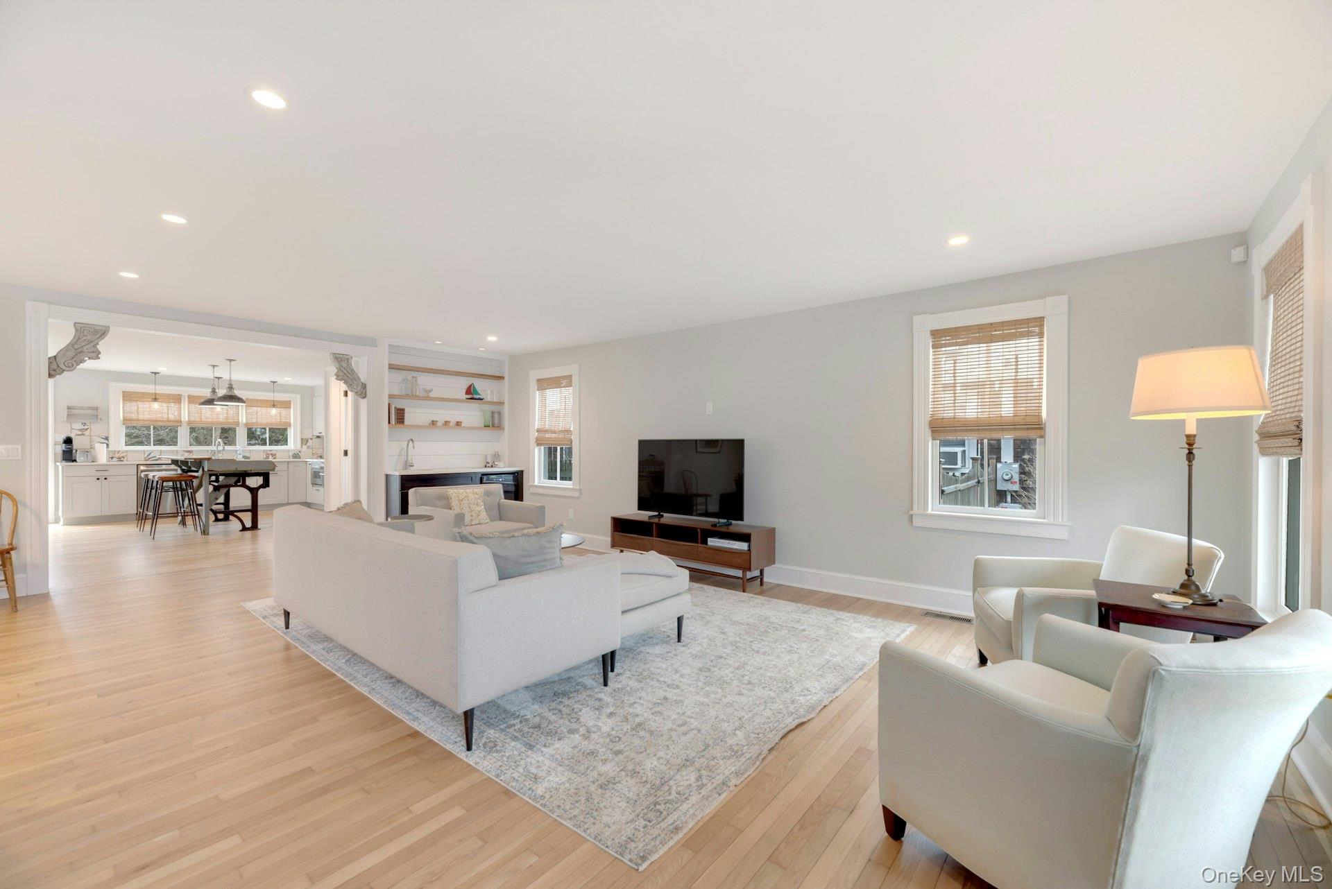 237 6th Street – For Rent photo 2