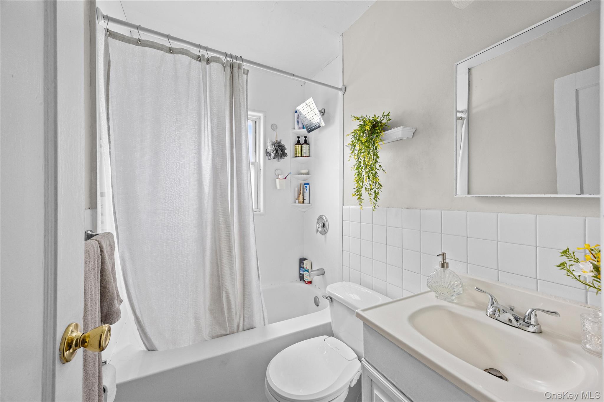 282 Caryl Drive – For Sale photo 8