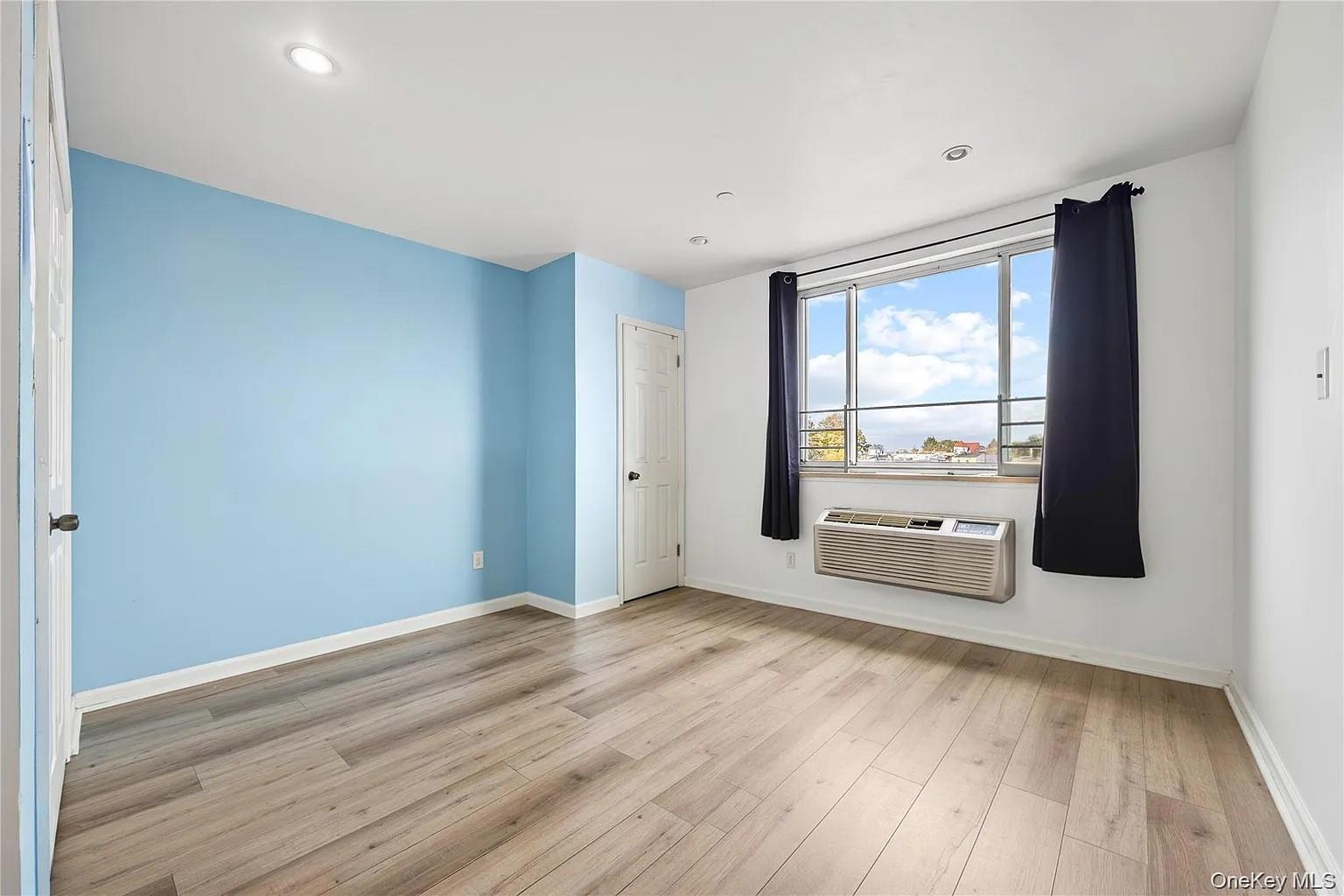 10607 Northern Boulevard, Unit 5B photo 15