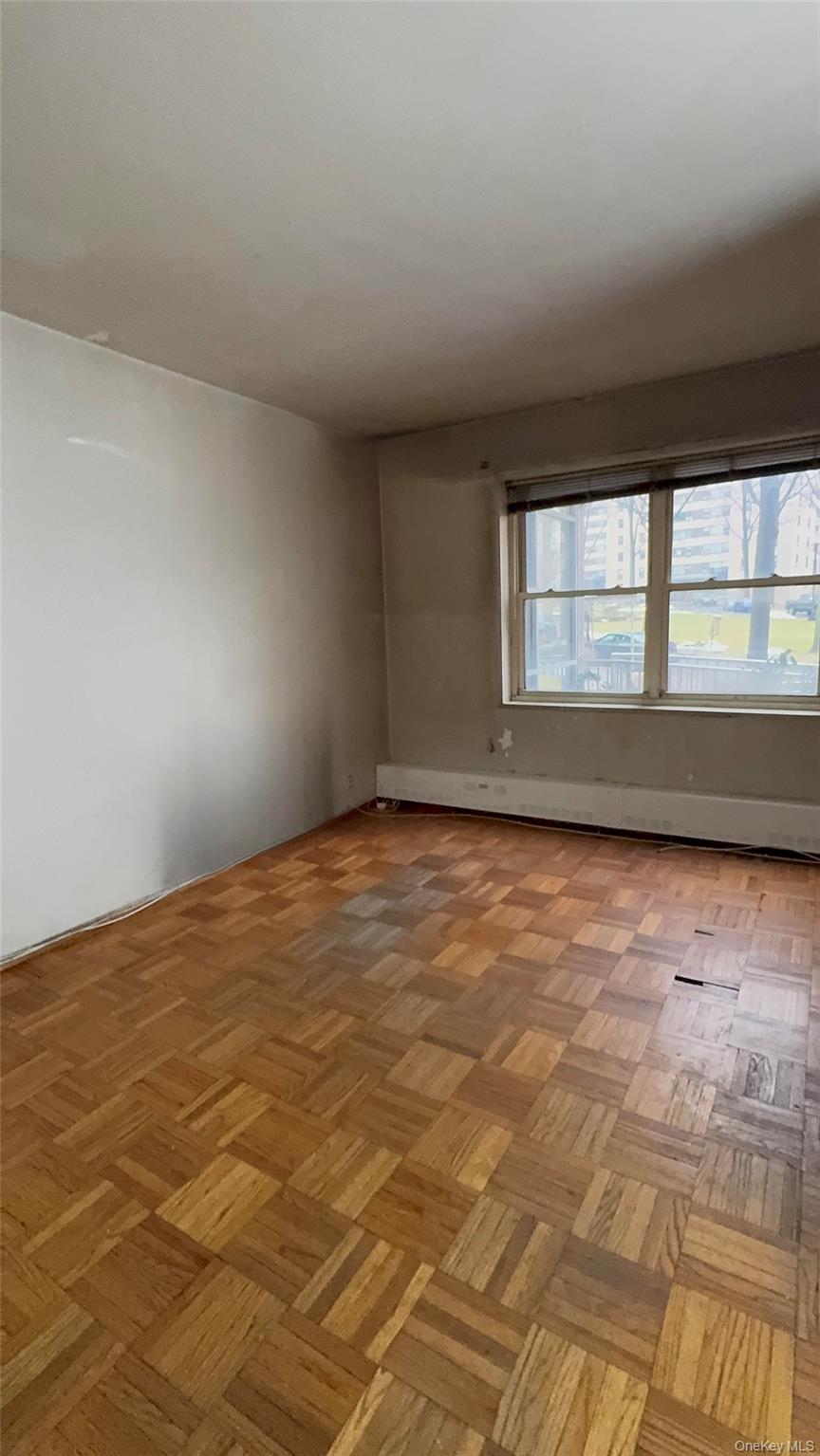 2 Fordham Hill Oval, Unit 1G photo 6