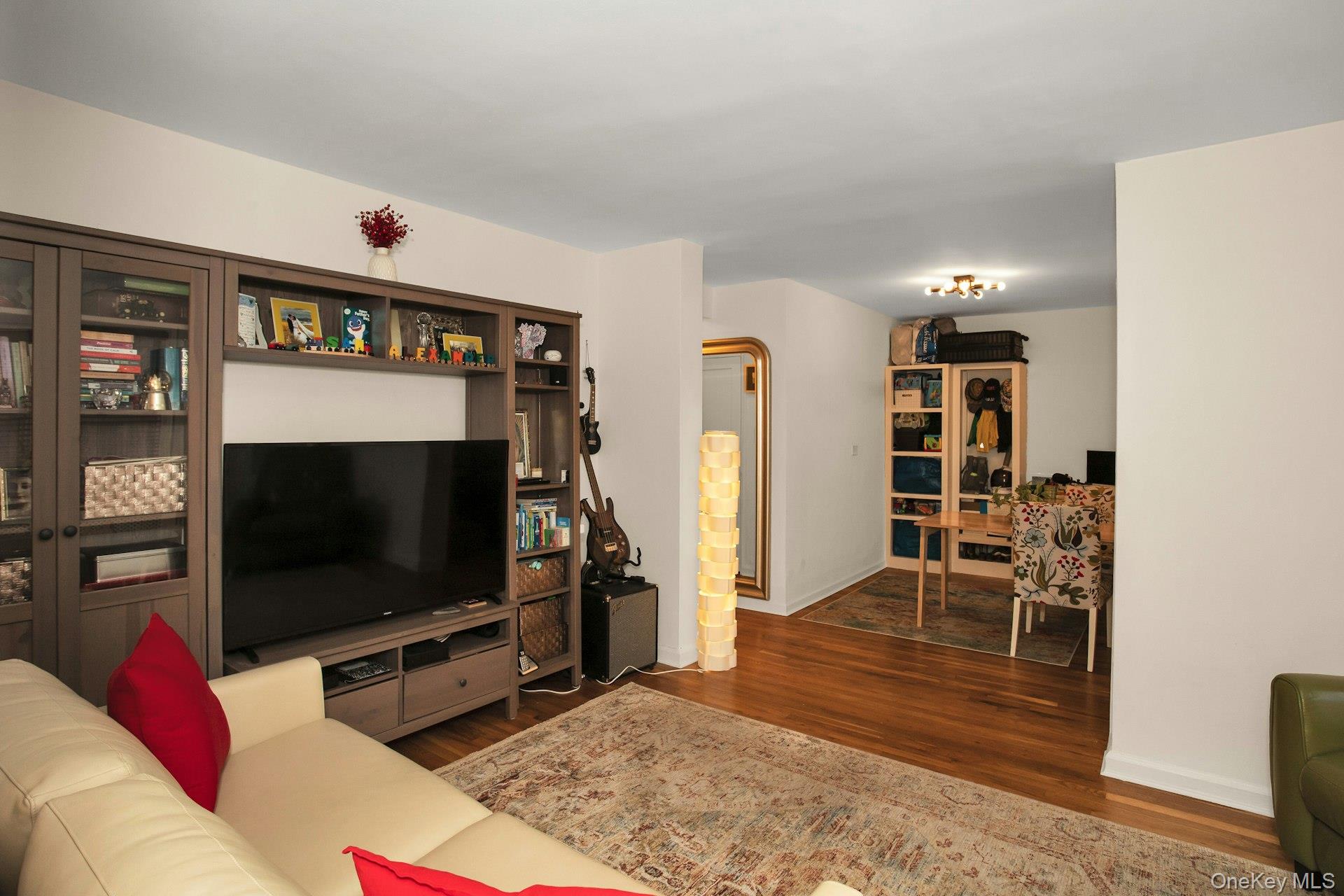 34-49 81st Street, Unit 2R photo 4