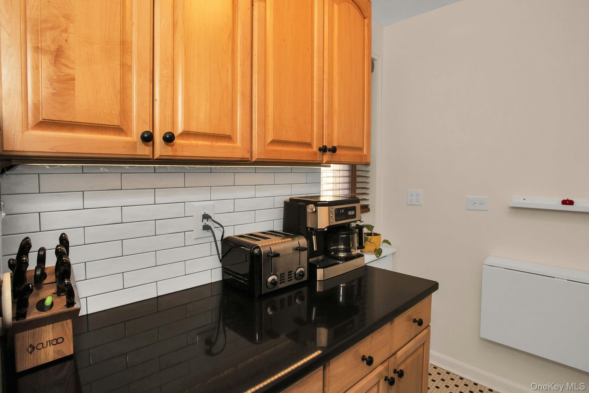 34-49 81st Street, Unit 2R photo 10