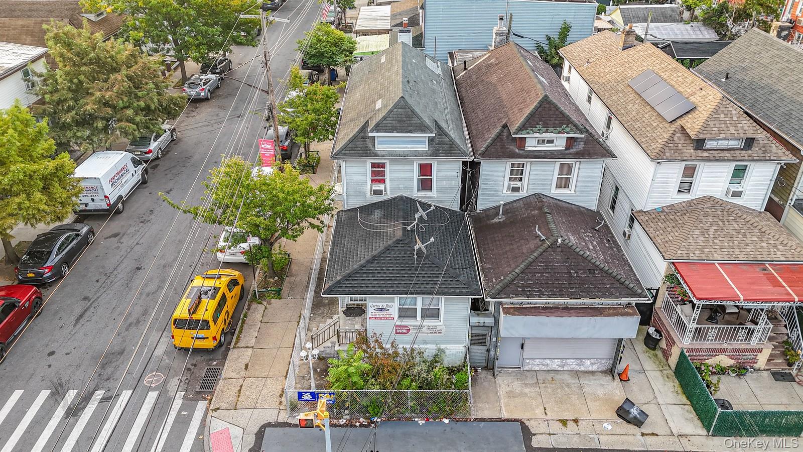 9024 Avenue L – For Sale