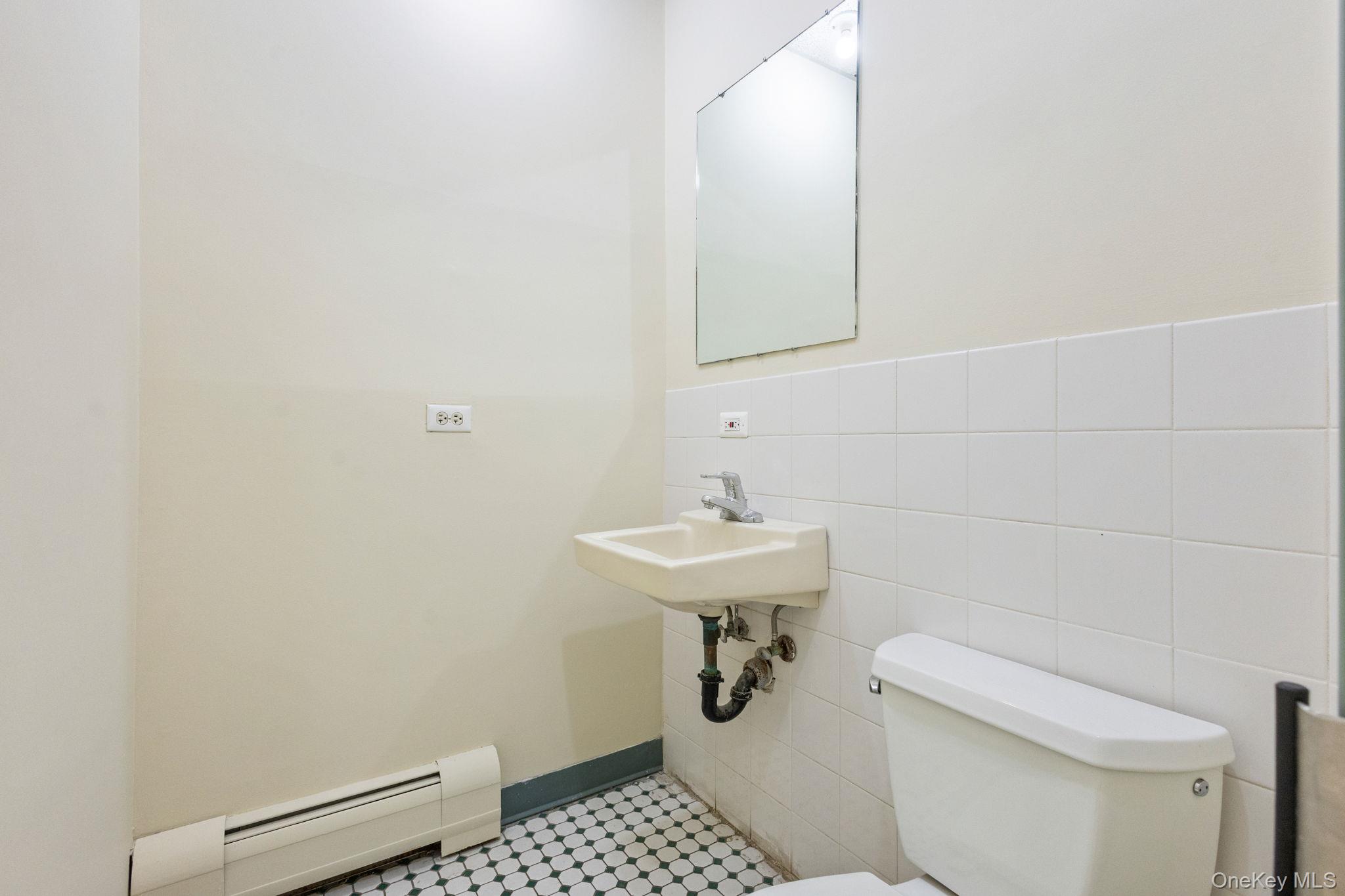 311 N Midland Avenue – For Rent photo 12