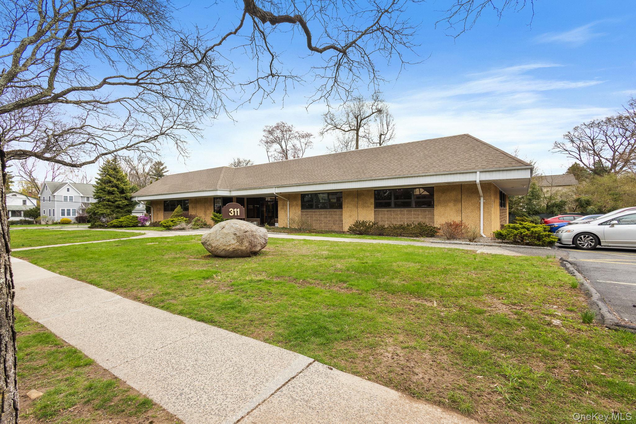 311 N Midland Avenue – For Rent photo 2