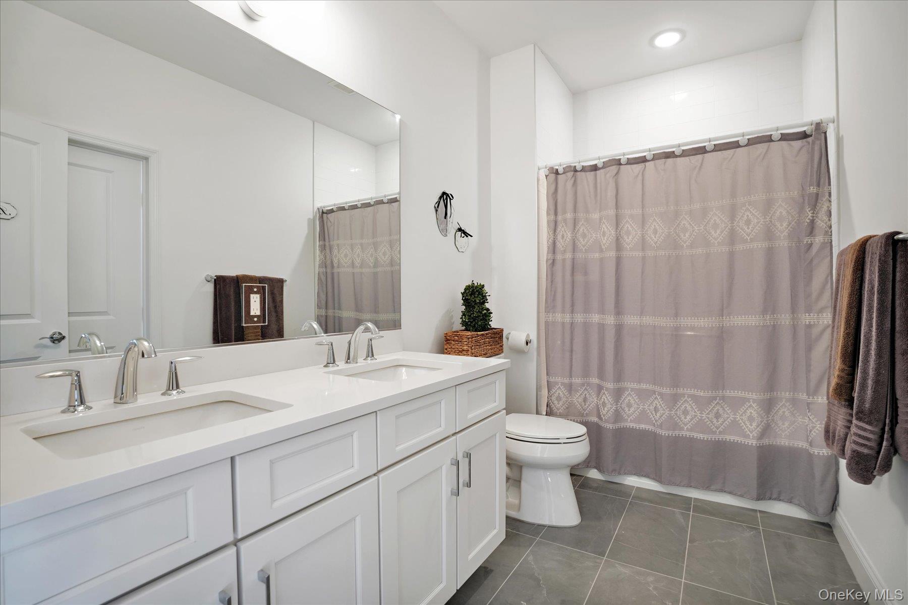 272 Silver Timber Drive – For Sale photo 12