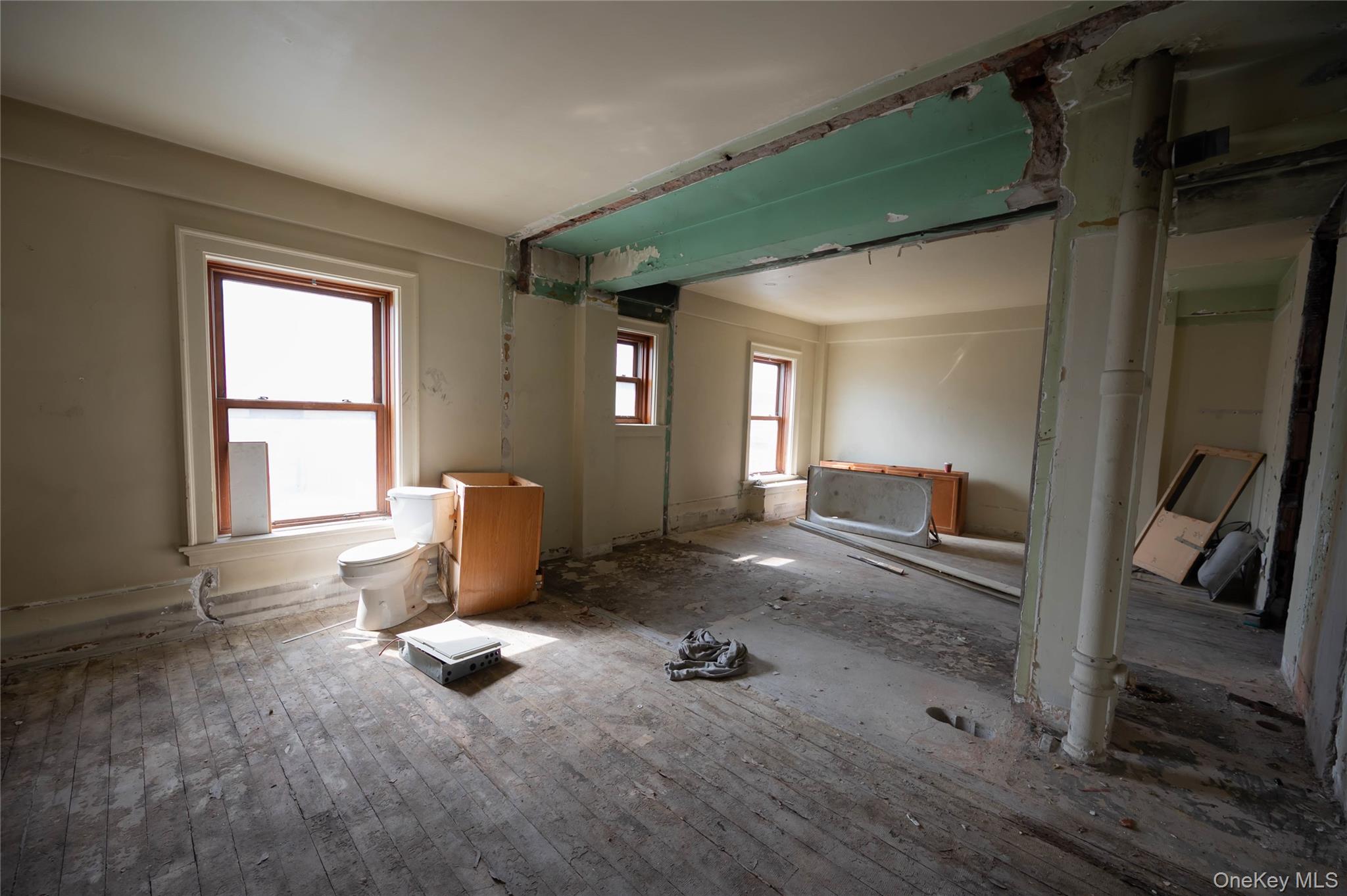 2-8 West Main Street – For Sale photo 43