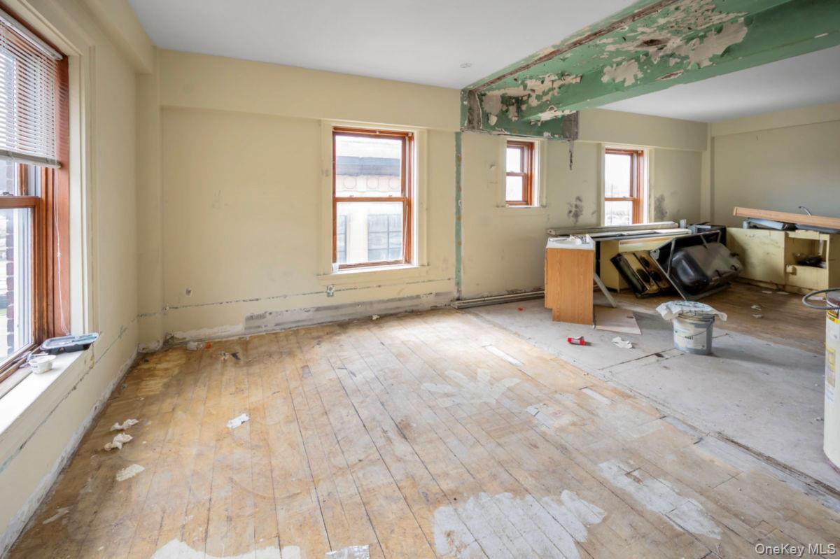 2-8 West Main Street – For Sale photo 39