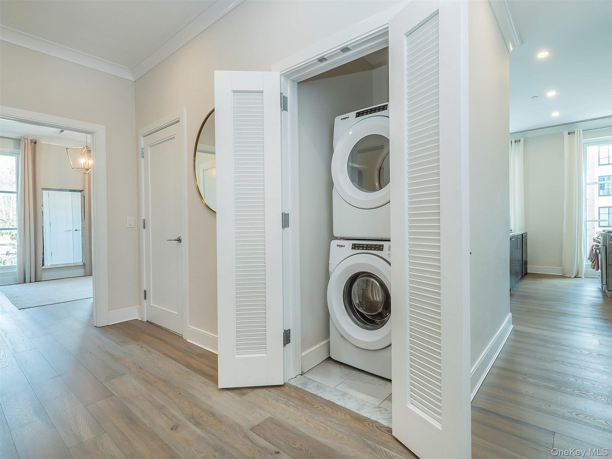 100 Garvies Point Road, Unit 1116 photo 24