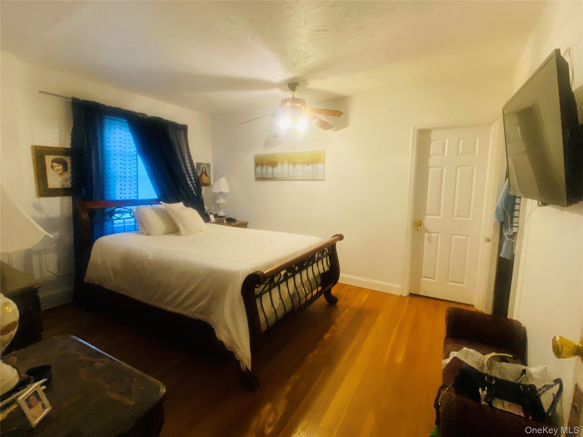 42 Mead Street – For Sale photo 12