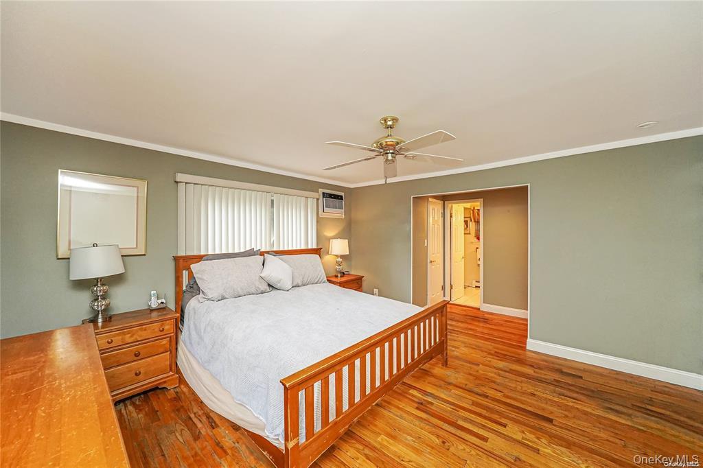 33 Peachtree Lane – For Sale photo 11