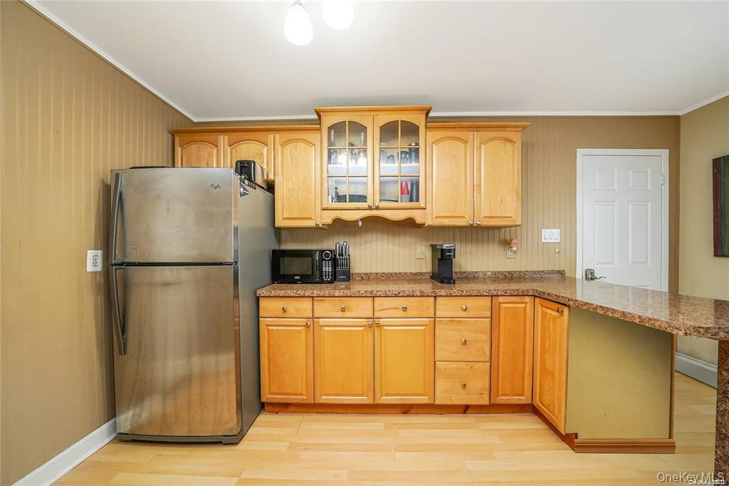 33 Peachtree Lane – For Sale photo 28