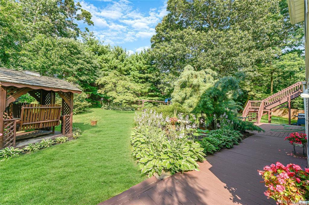 33 Peachtree Lane – For Sale photo 33