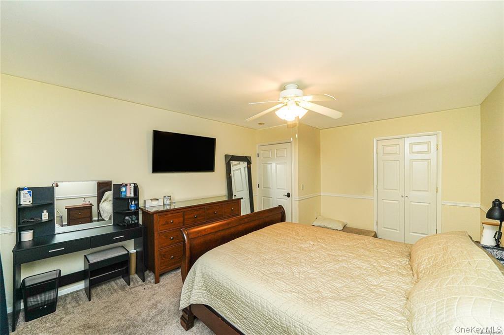 33 Peachtree Lane – For Sale photo 29