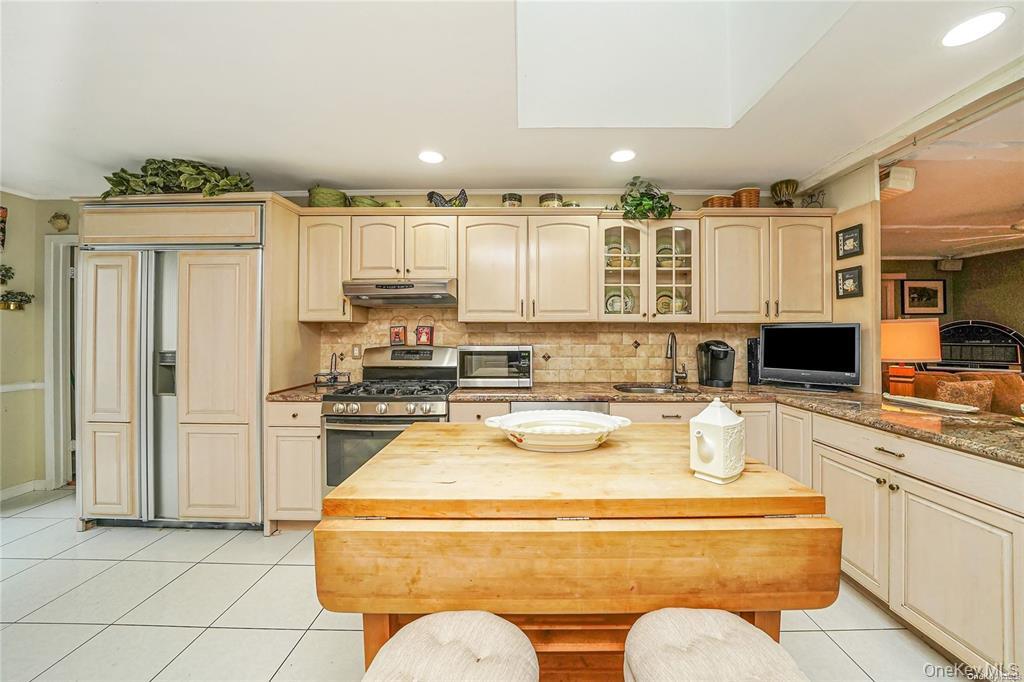 33 Peachtree Lane – For Sale photo 6