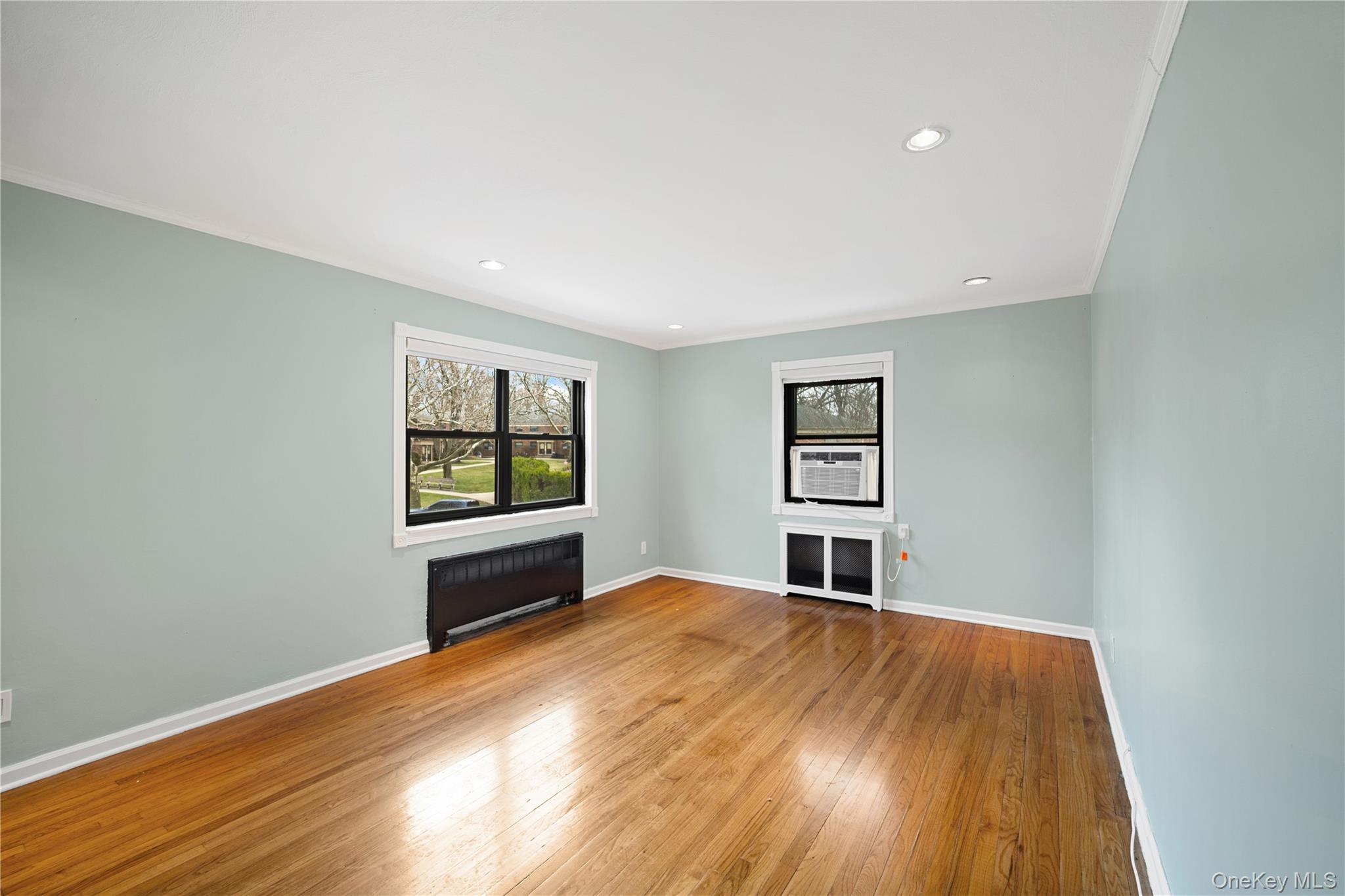 219-27 75th Avenue, Unit #2 photo 9