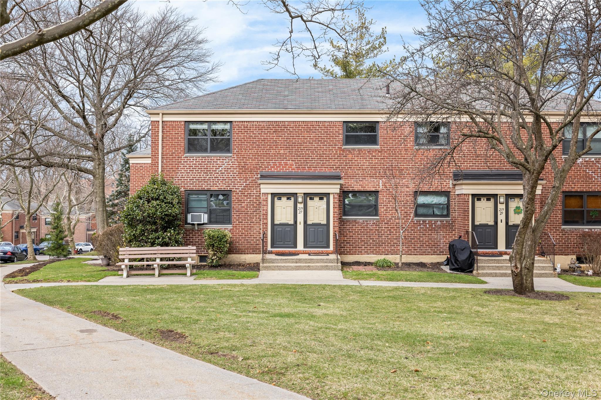 219-27 75th Avenue, Unit #2