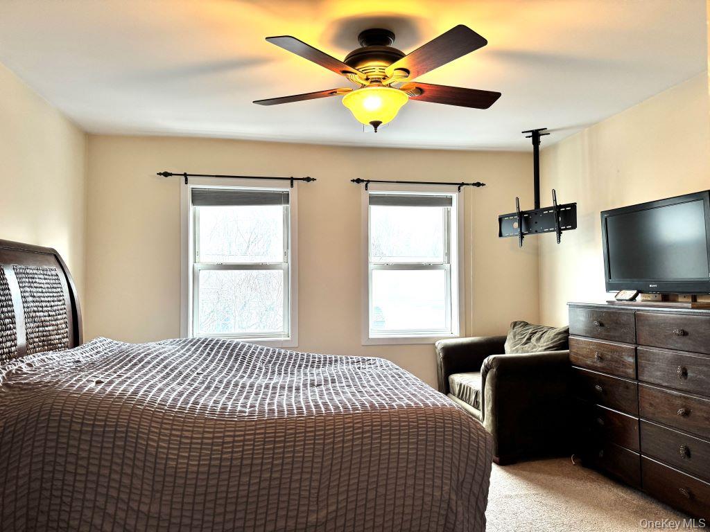 11 Livingston Manor, Unit 11 photo 11