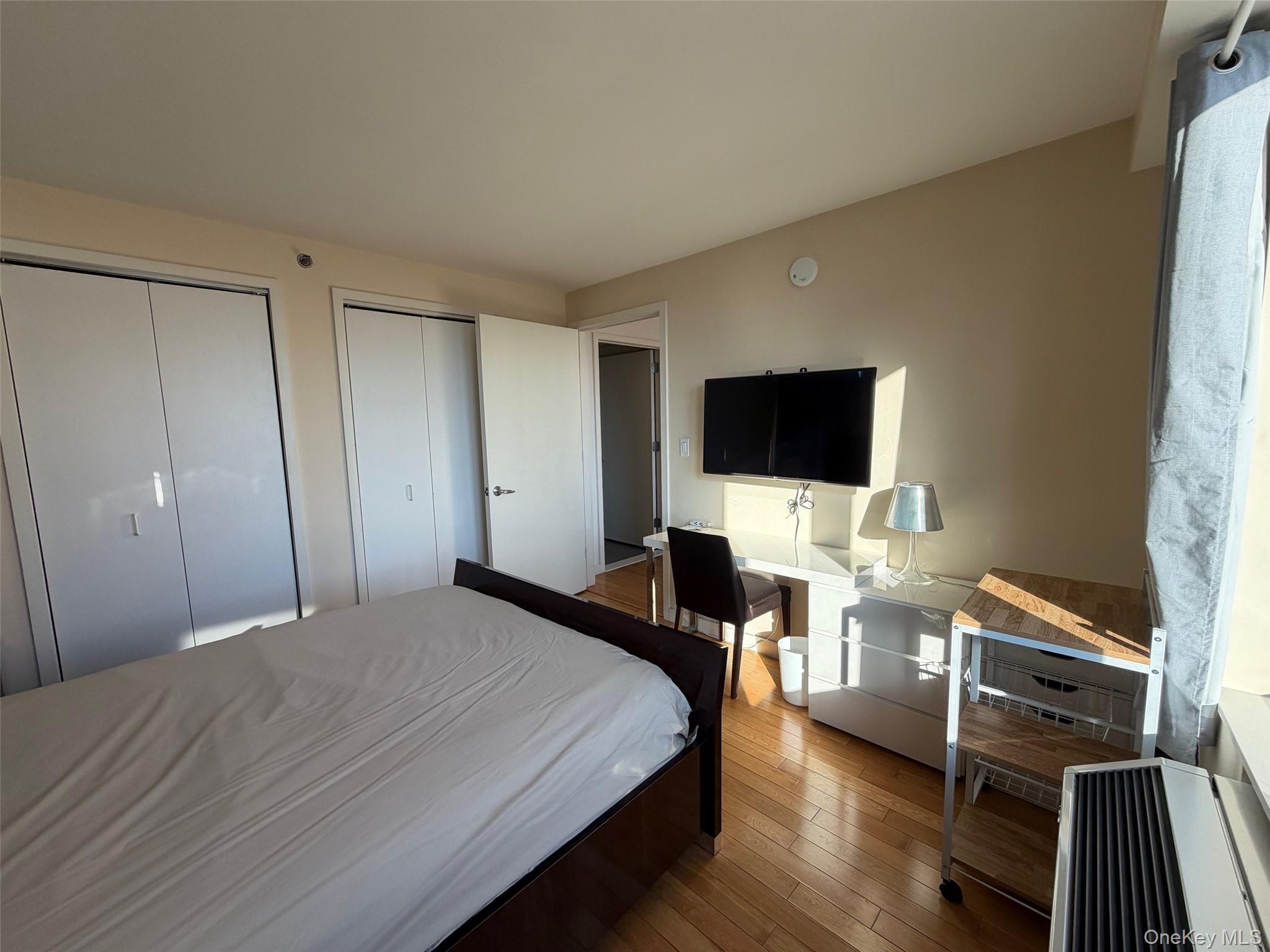 39-16 Prince Street, Unit 8C photo 10