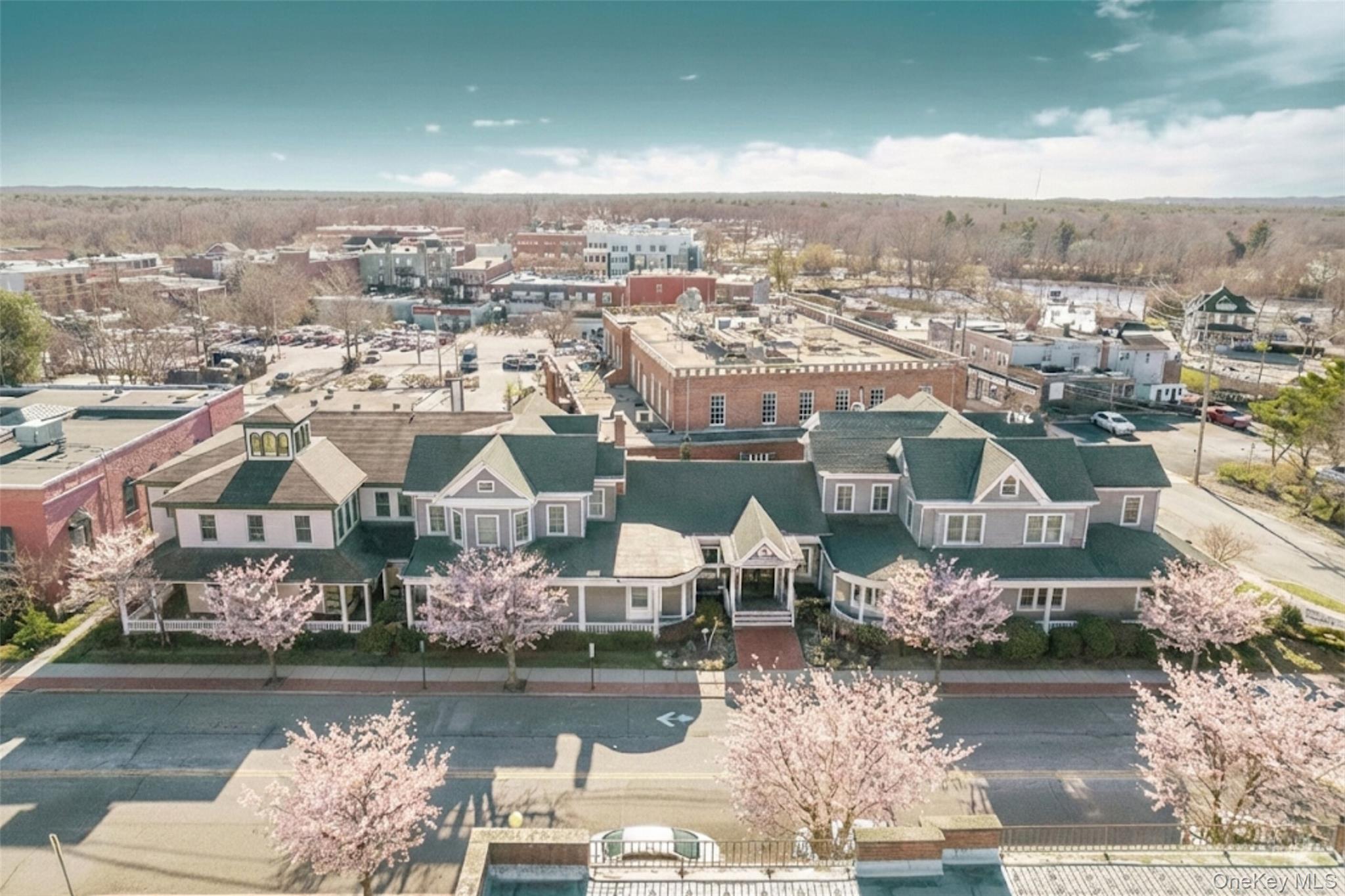 33 W 2nd Street – For Sale