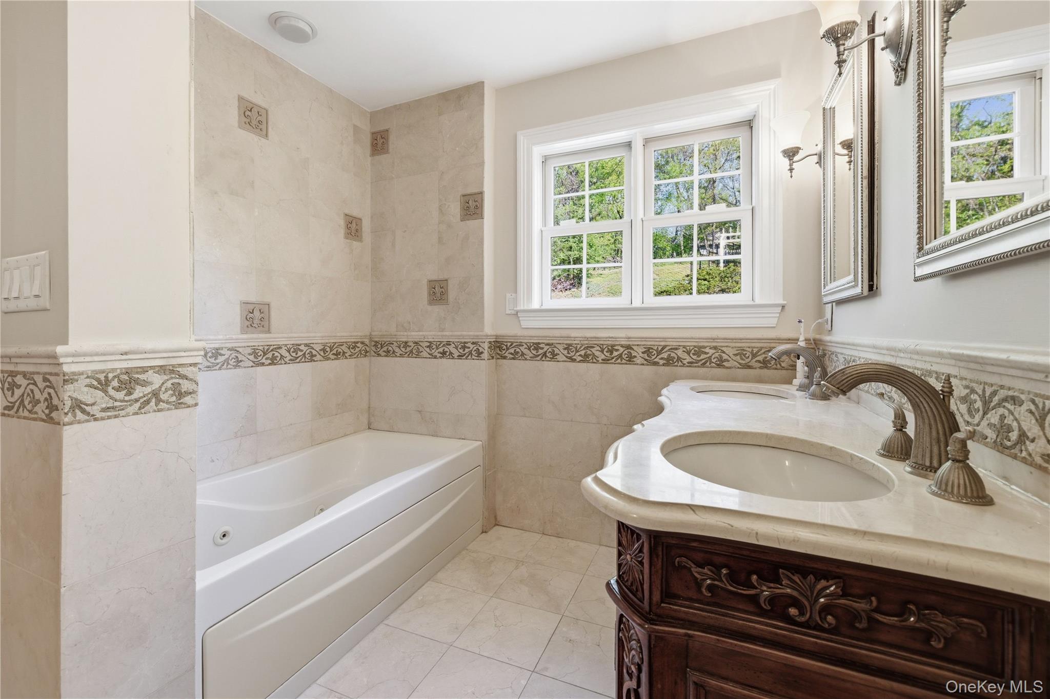 33 Greenbriar Drive – For Sale photo 25