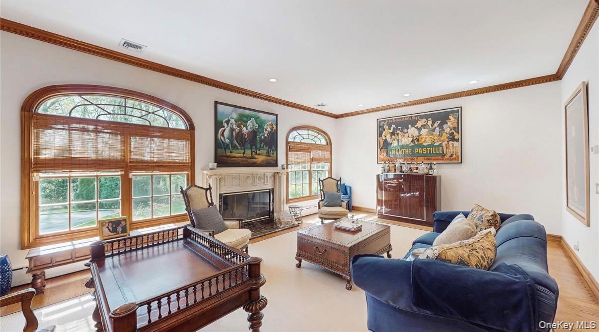 406 Duck Pond  Rd – For Sale photo 12