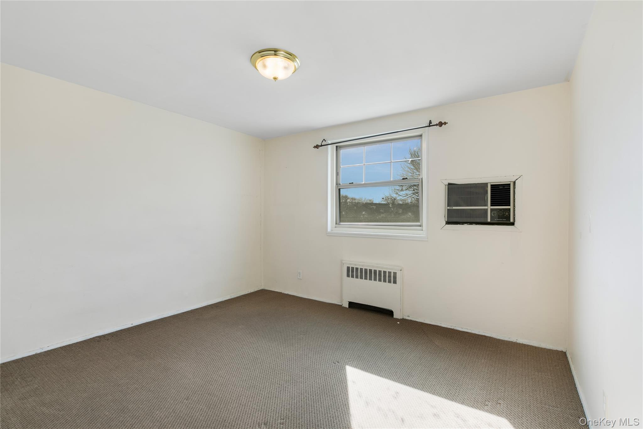 255-14 61st Ave, Unit 14 photo 8