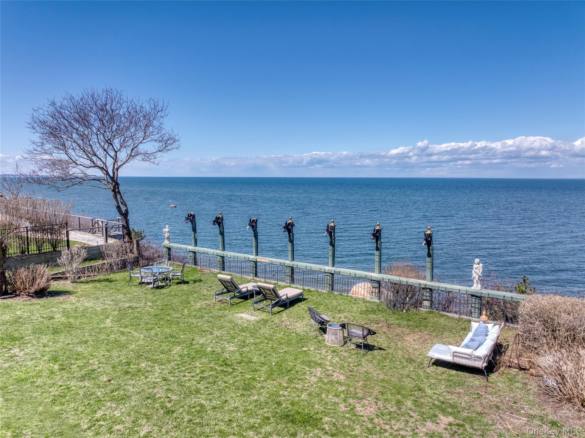 795 Glen Court – For Sale photo 23