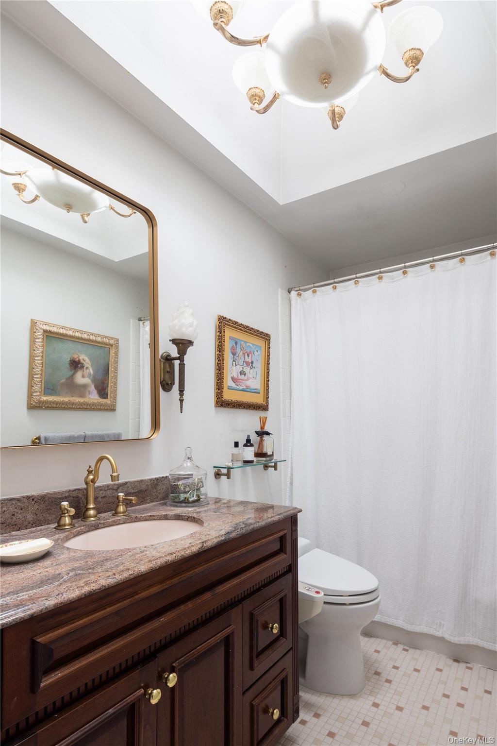 795 Glen Court – For Sale photo 17